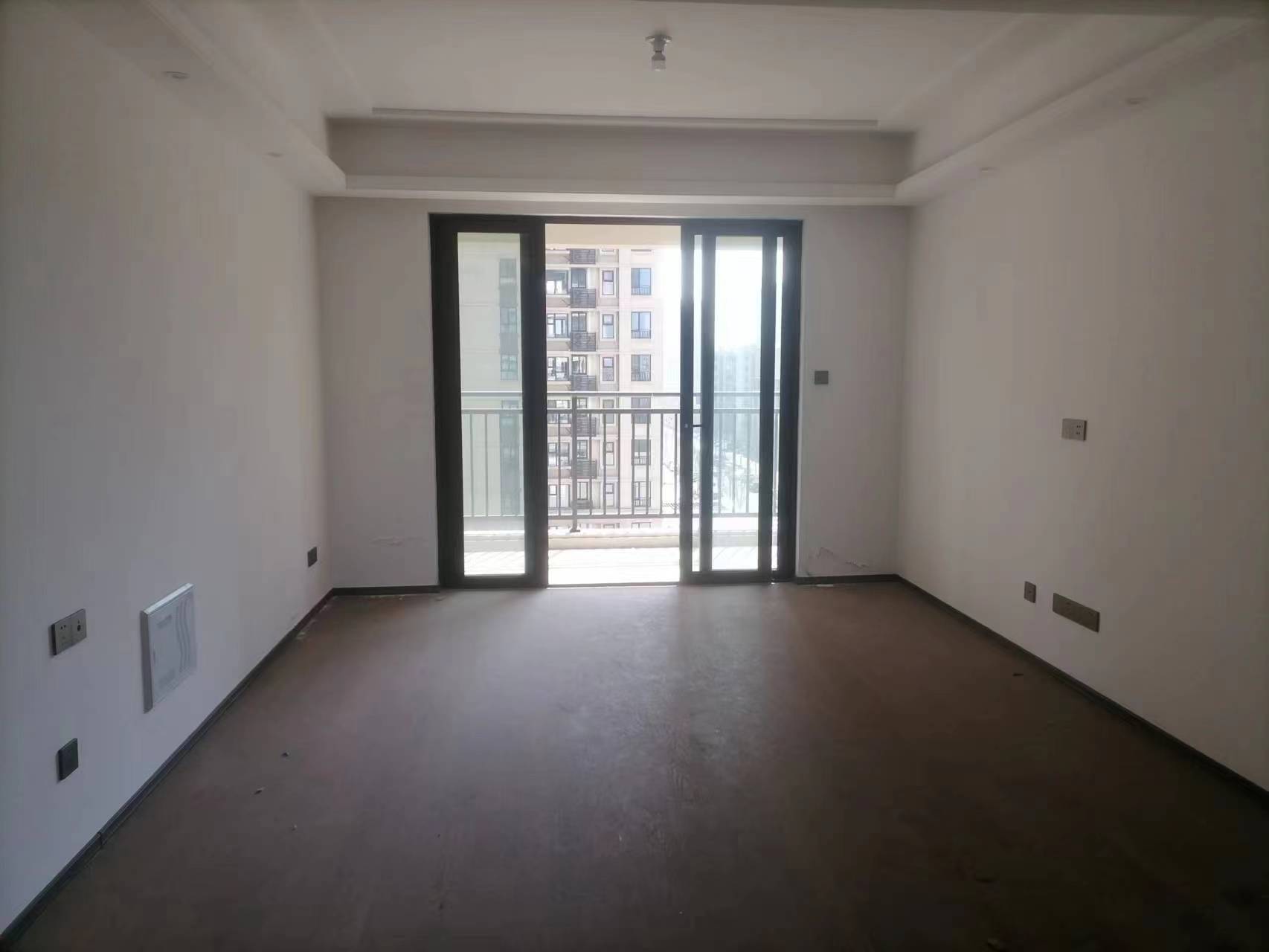 春风南岸东园 3室2厅2卫 122m²