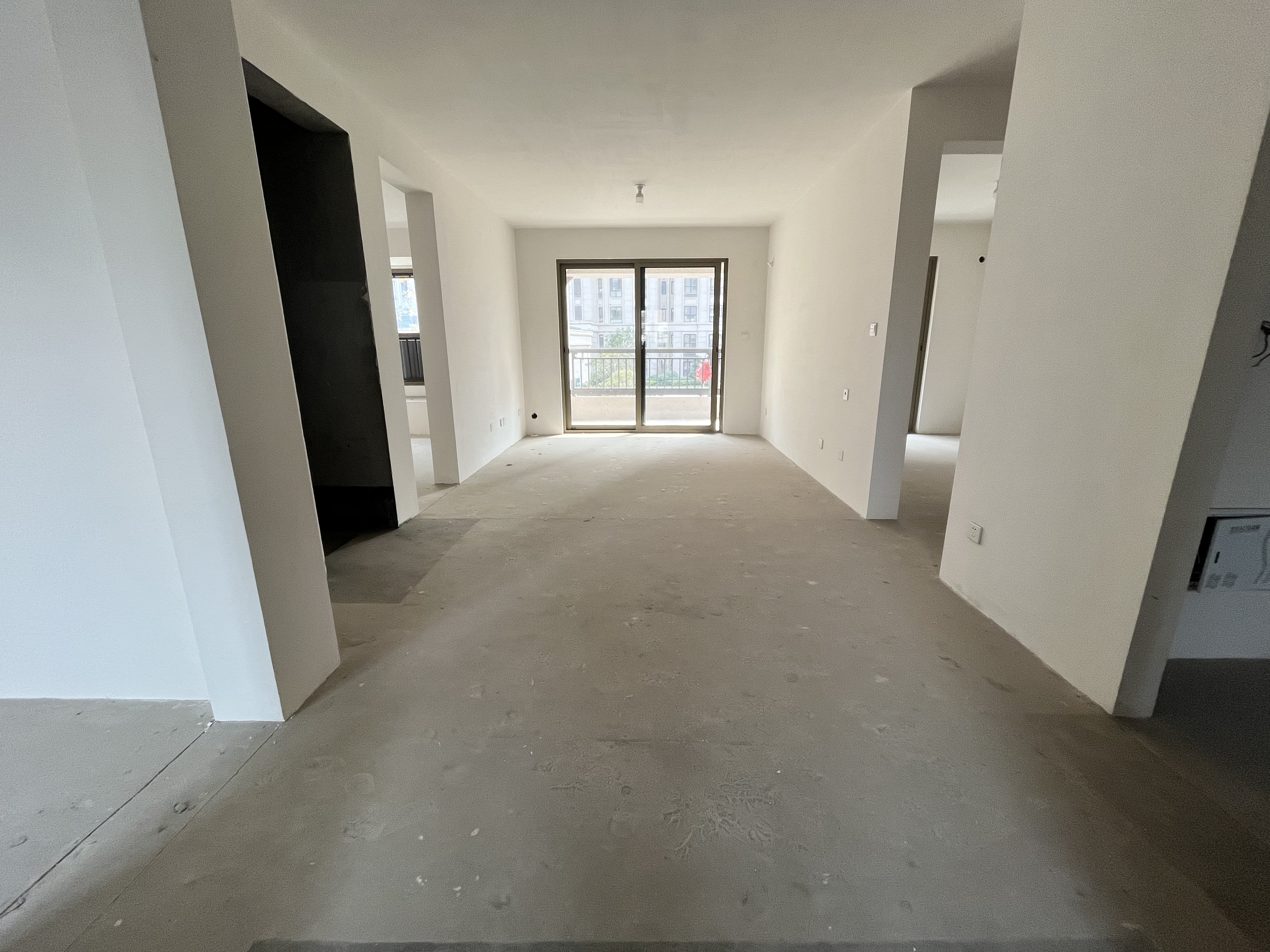 融创荣润·玖樟台 3室2厅2卫 99.8m²
