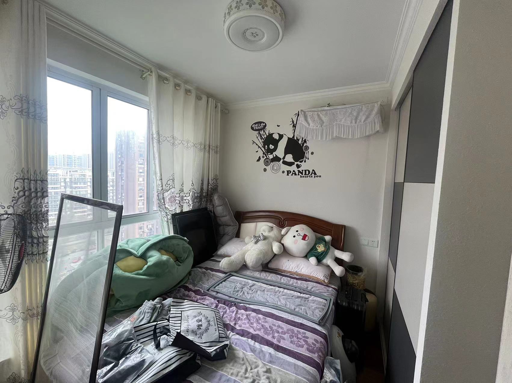 桂花小镇 3室2厅2卫 131.00m&sup2;