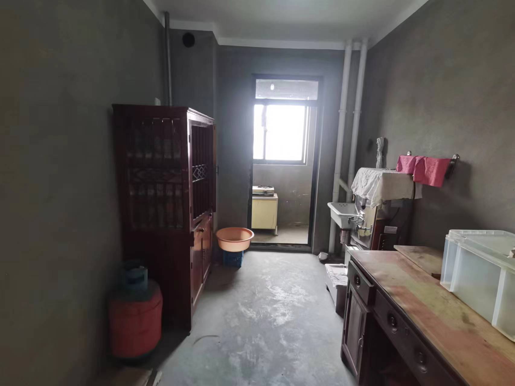 星月花园 3室2厅1卫 126.00m&sup2;