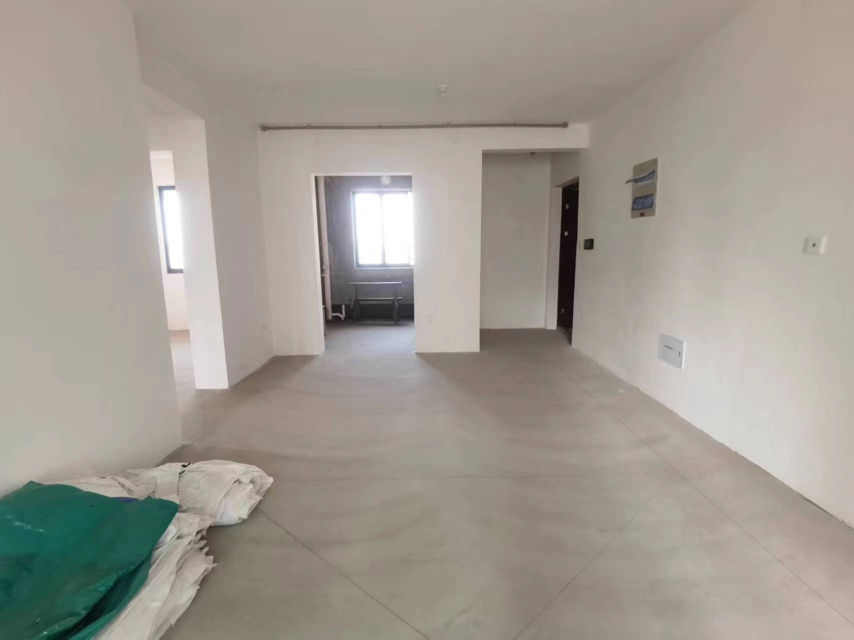 美佳盛庭 4室2厅2卫 125m&sup2;