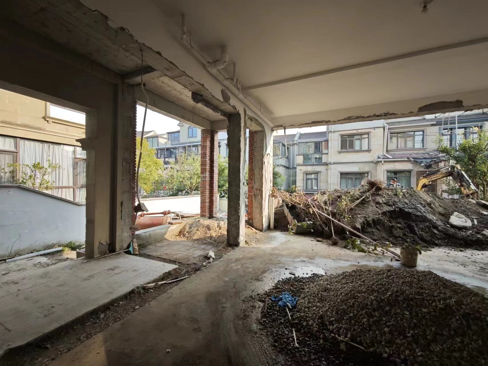 金河名人世家 4室2厅2卫 309.00m&sup2;