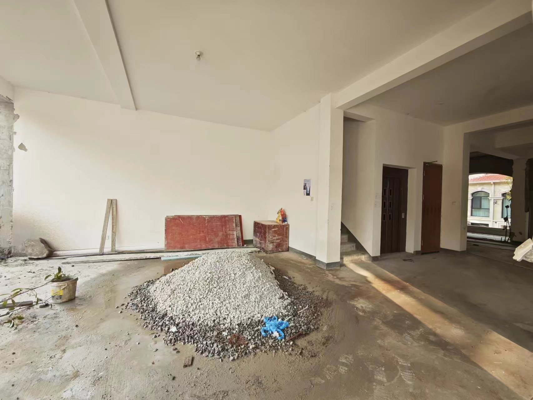 金河名人世家 4室2厅2卫 309.00m&sup2;
