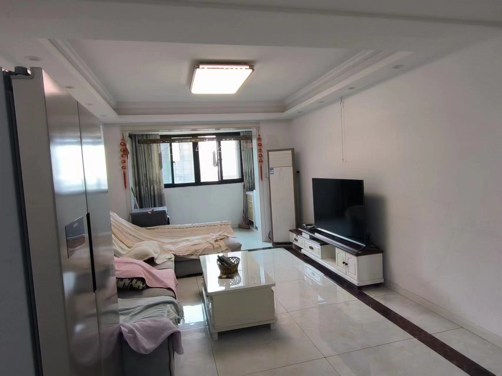 江景苑小区 3室2厅1卫 136m&sup2;