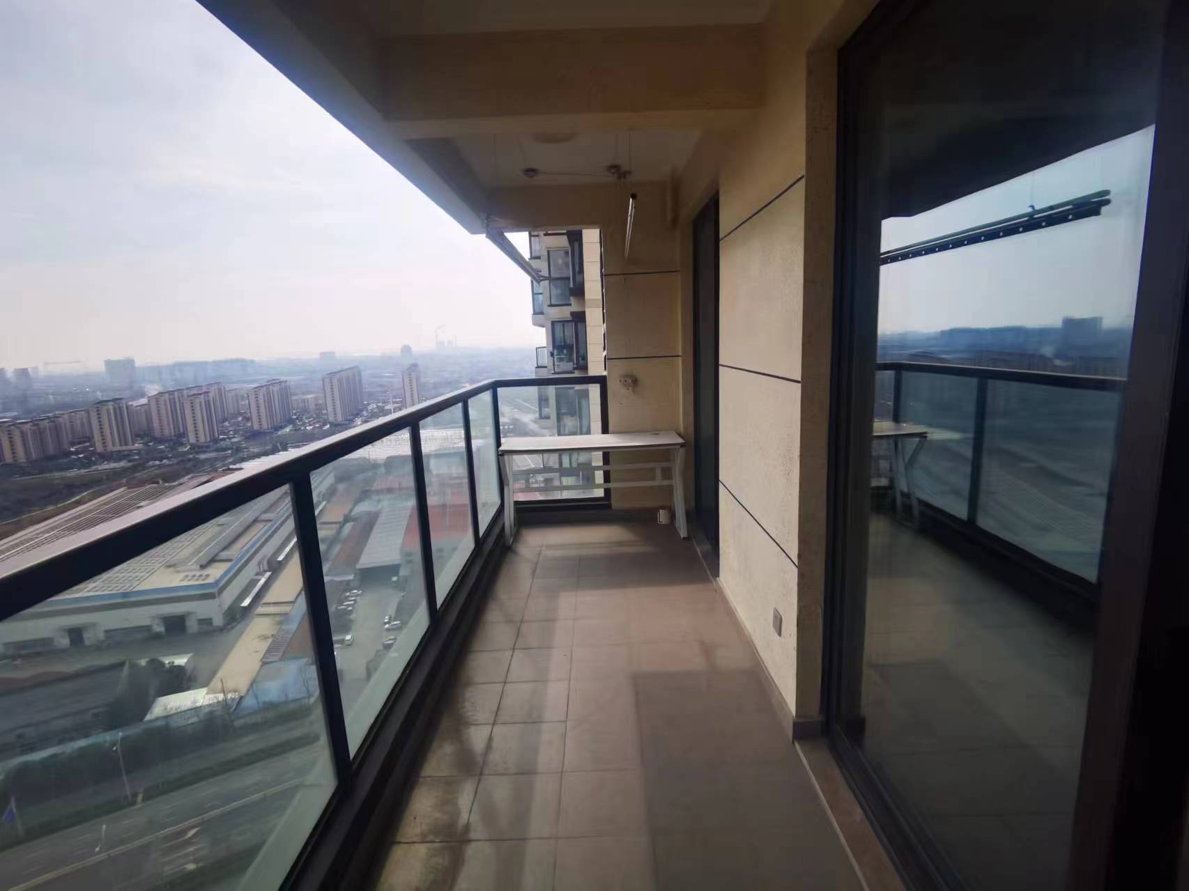 雍华府 3室2厅2卫 117.00m&sup2;