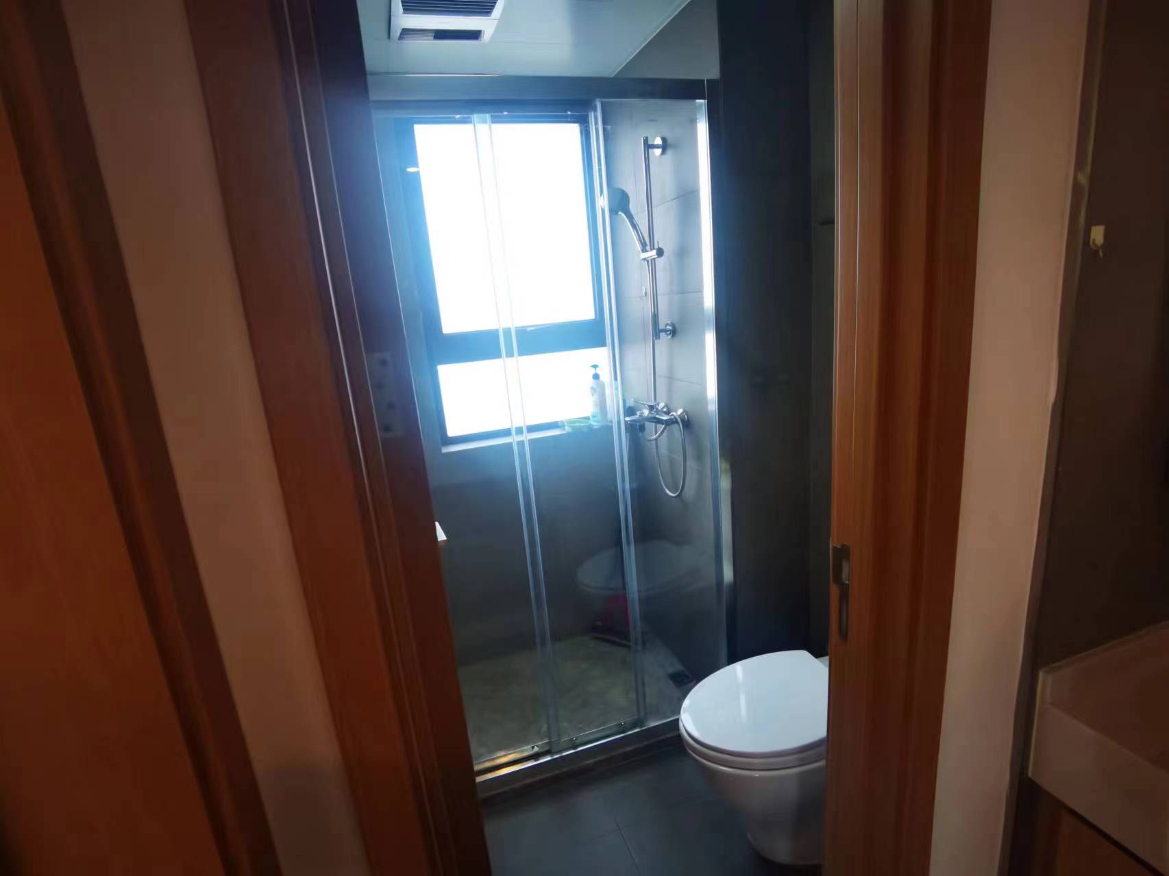雍华府 3室2厅2卫 117.00m&sup2;
