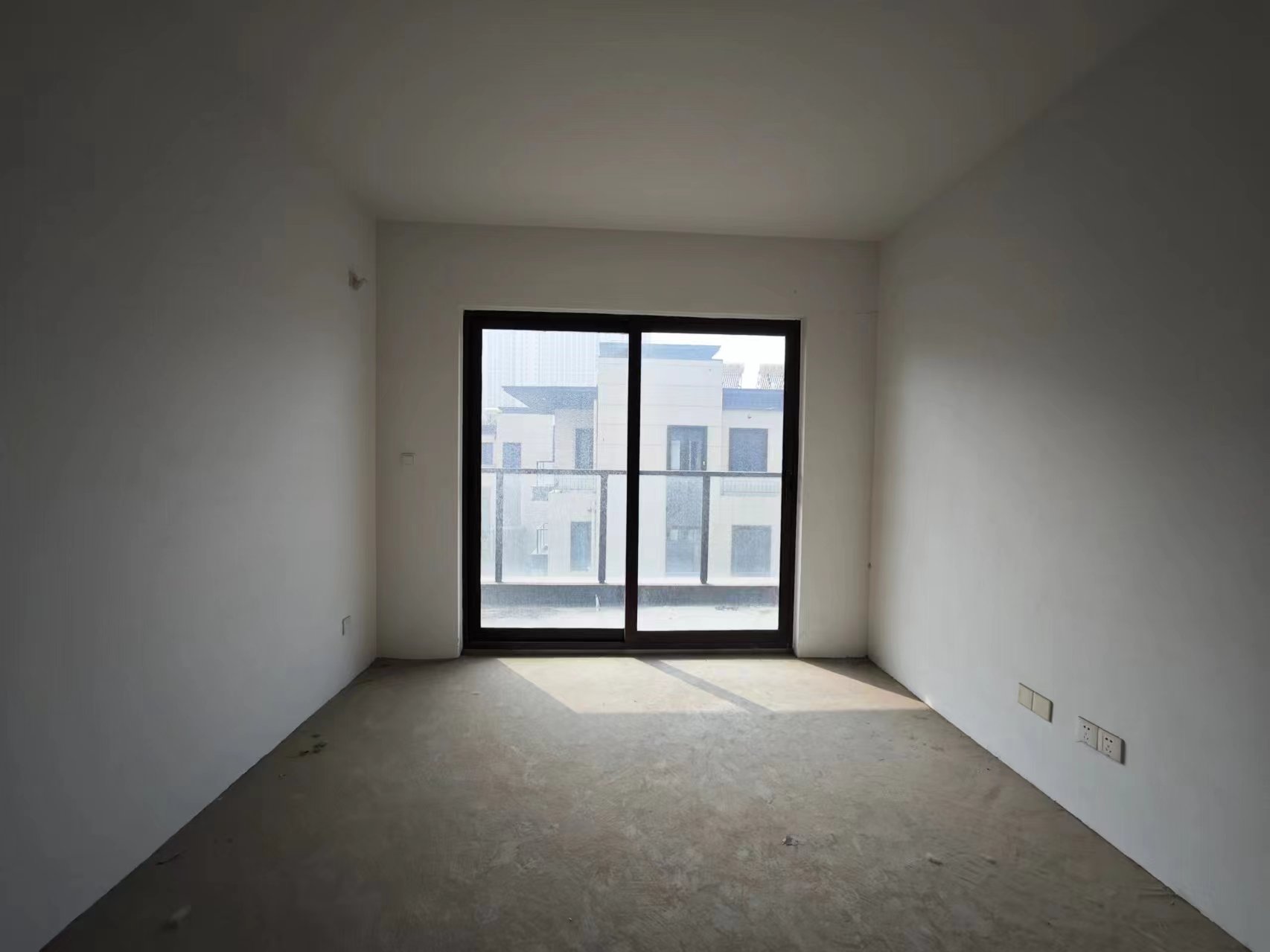 云樾东方 4室2厅3卫 160.00m&sup2;