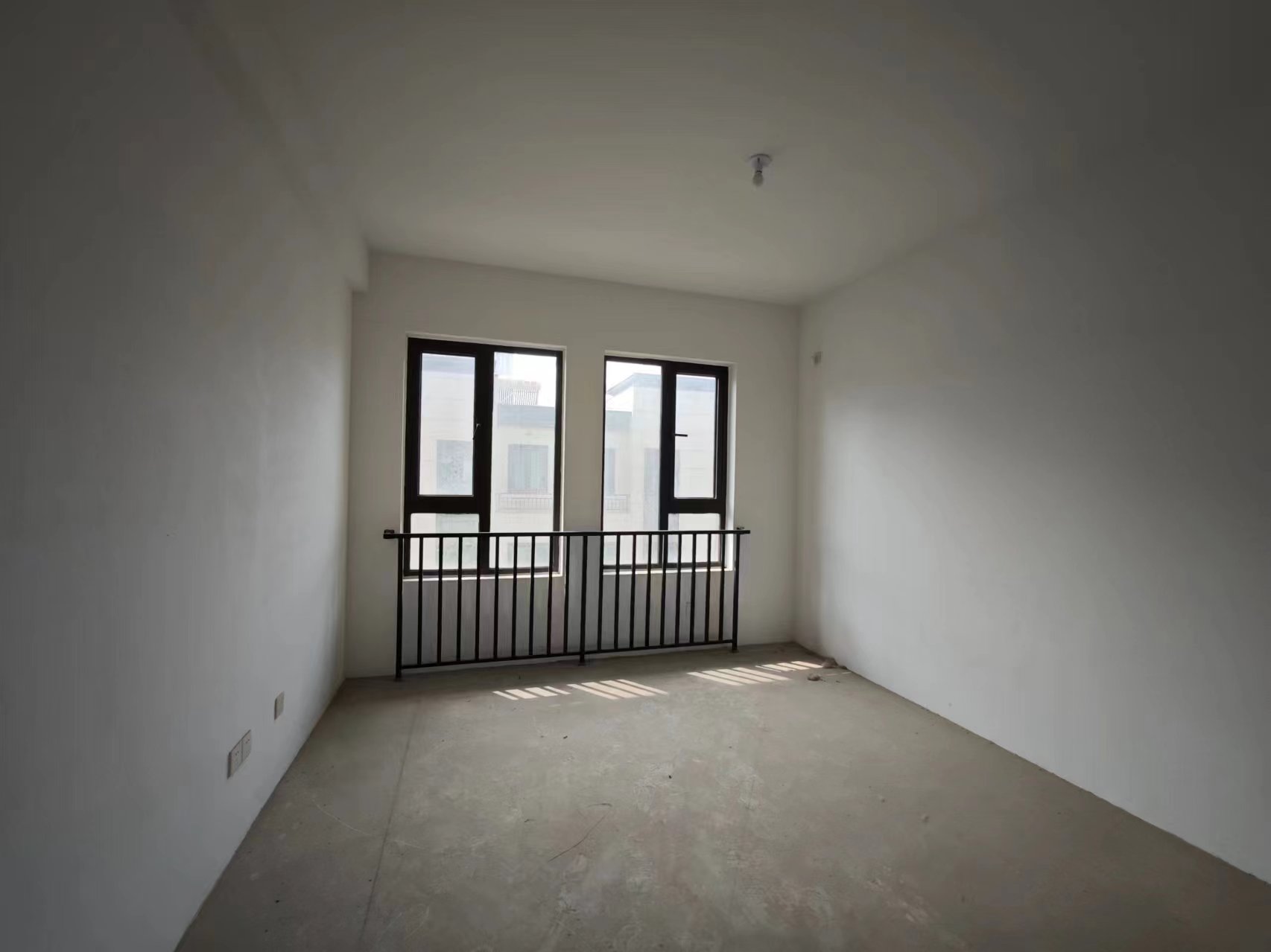 云樾东方 4室2厅3卫 160.00m&sup2;