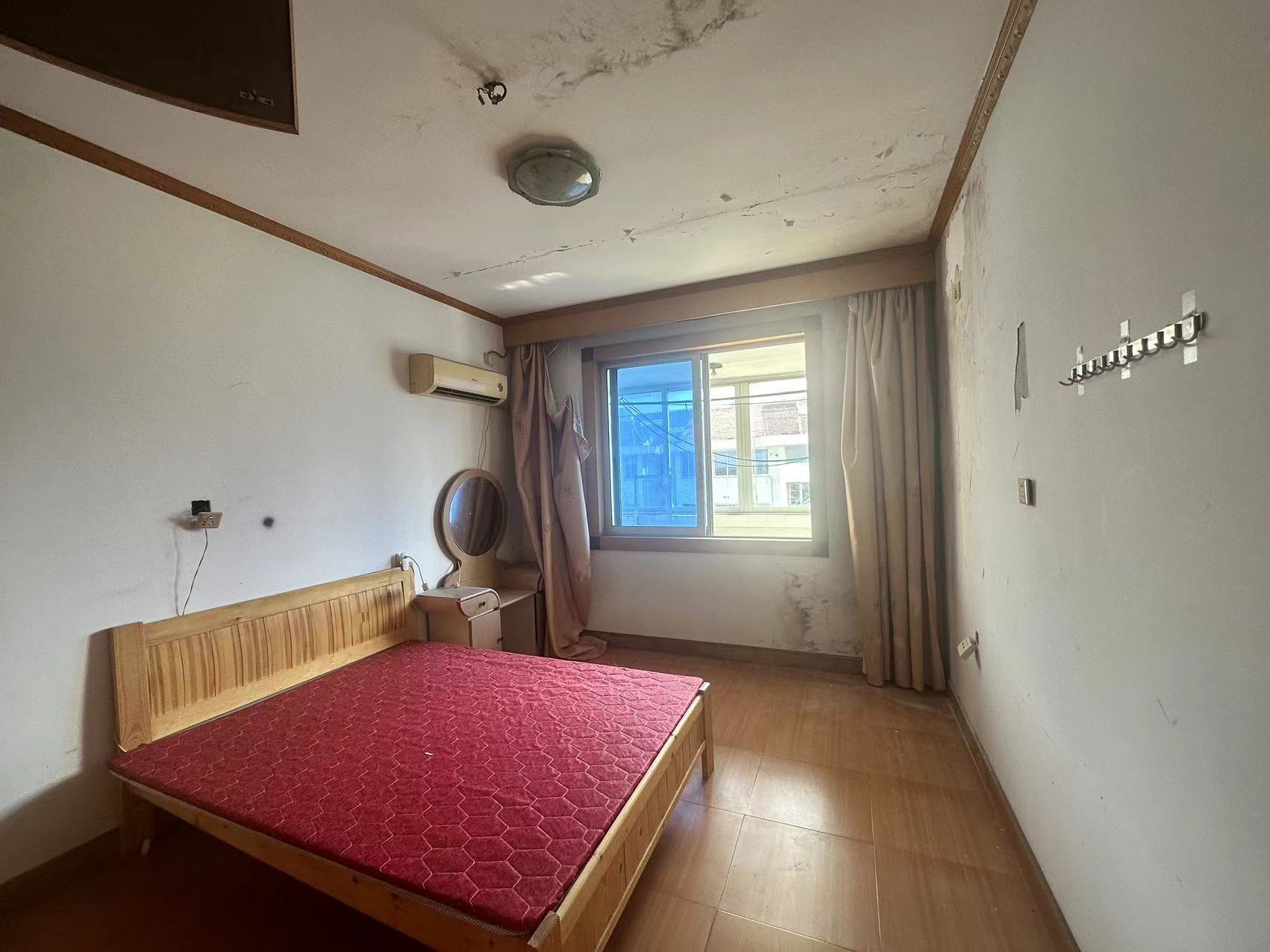 师范桥新村 3室2厅1卫 134m&sup2;