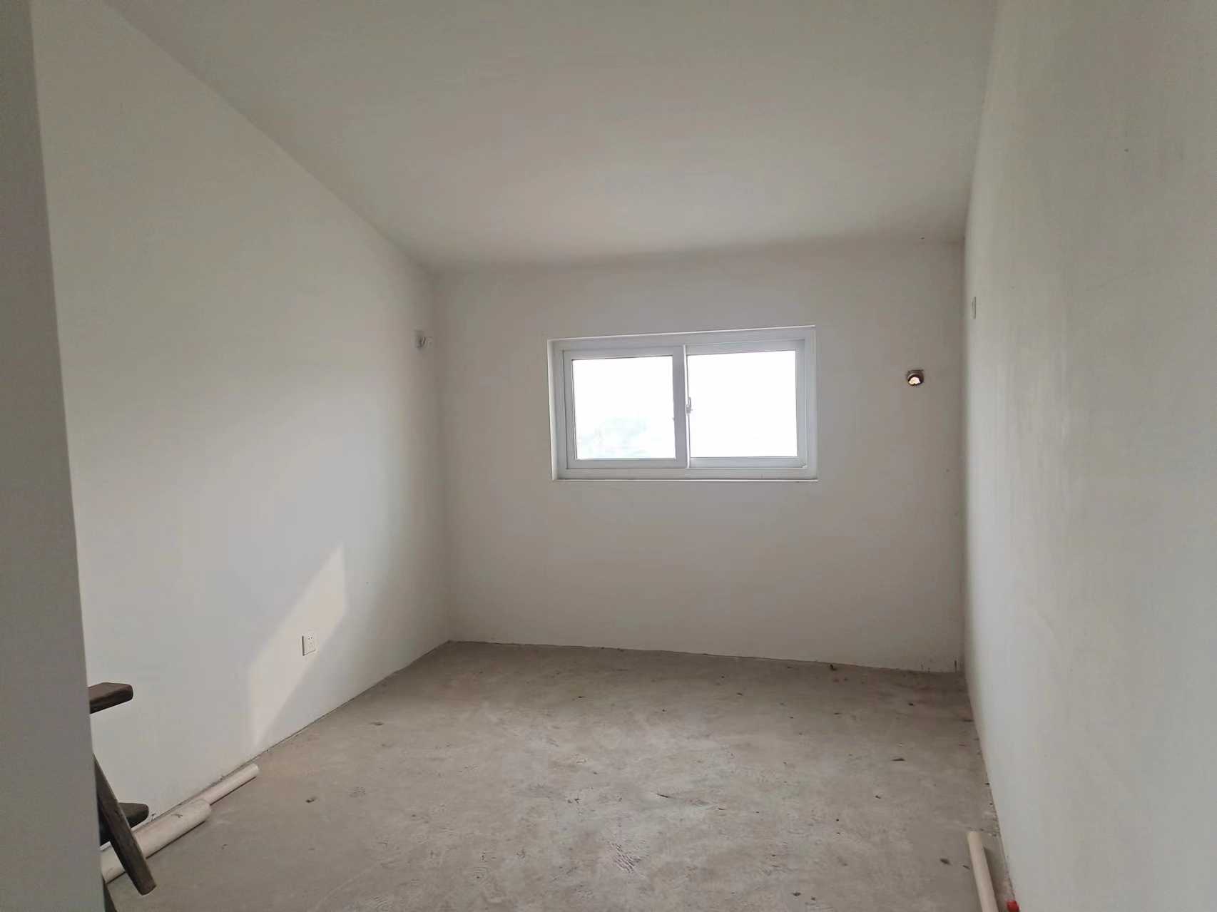 天香苑 4室2厅2卫 80.00m&sup2;