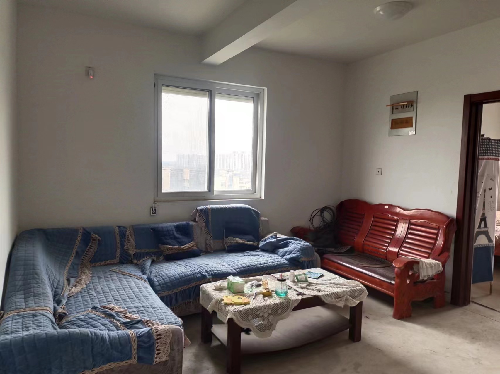 天香苑 4室2厅2卫 80.00m&sup2;