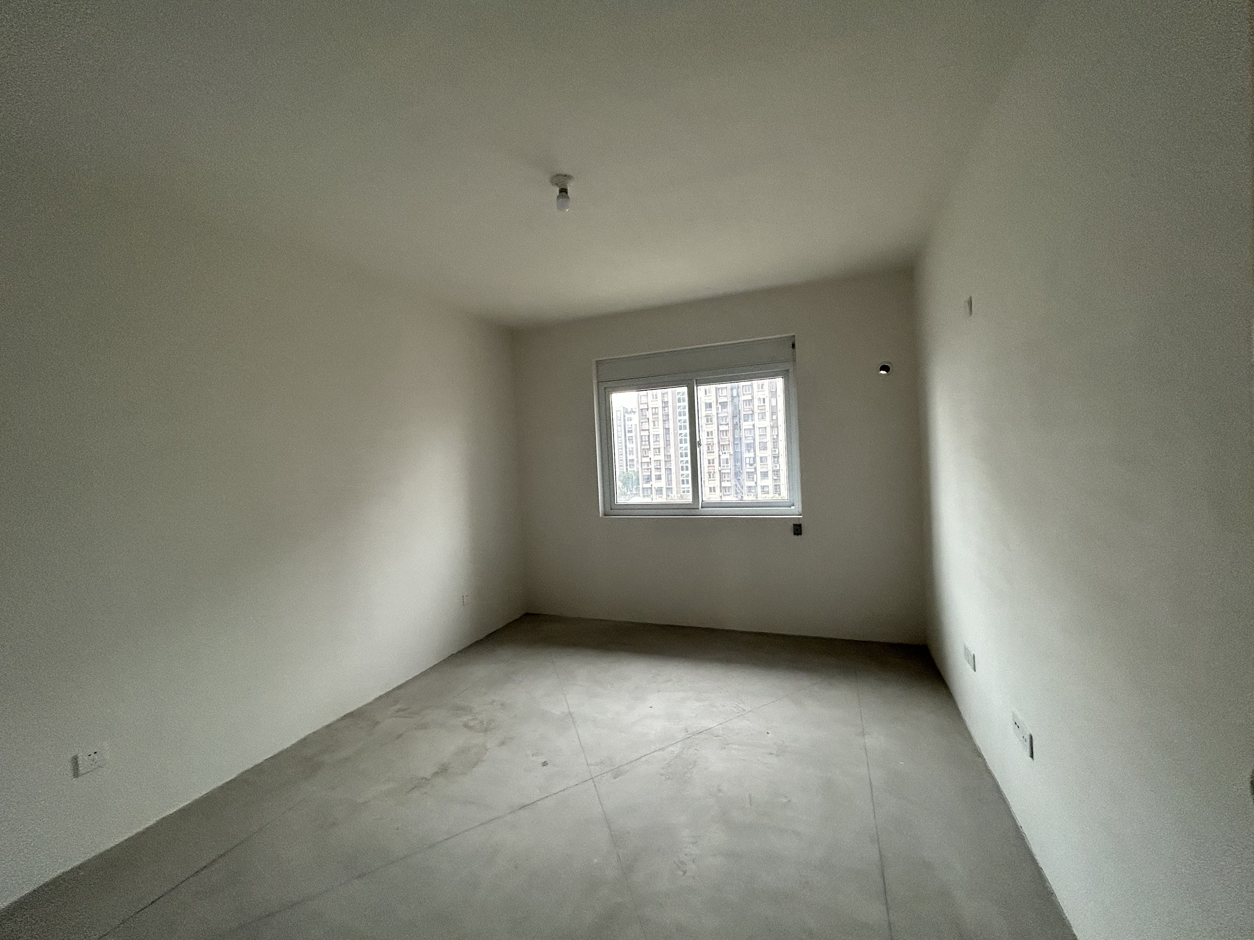 和润花苑 3室2厅2卫 148m&sup2;