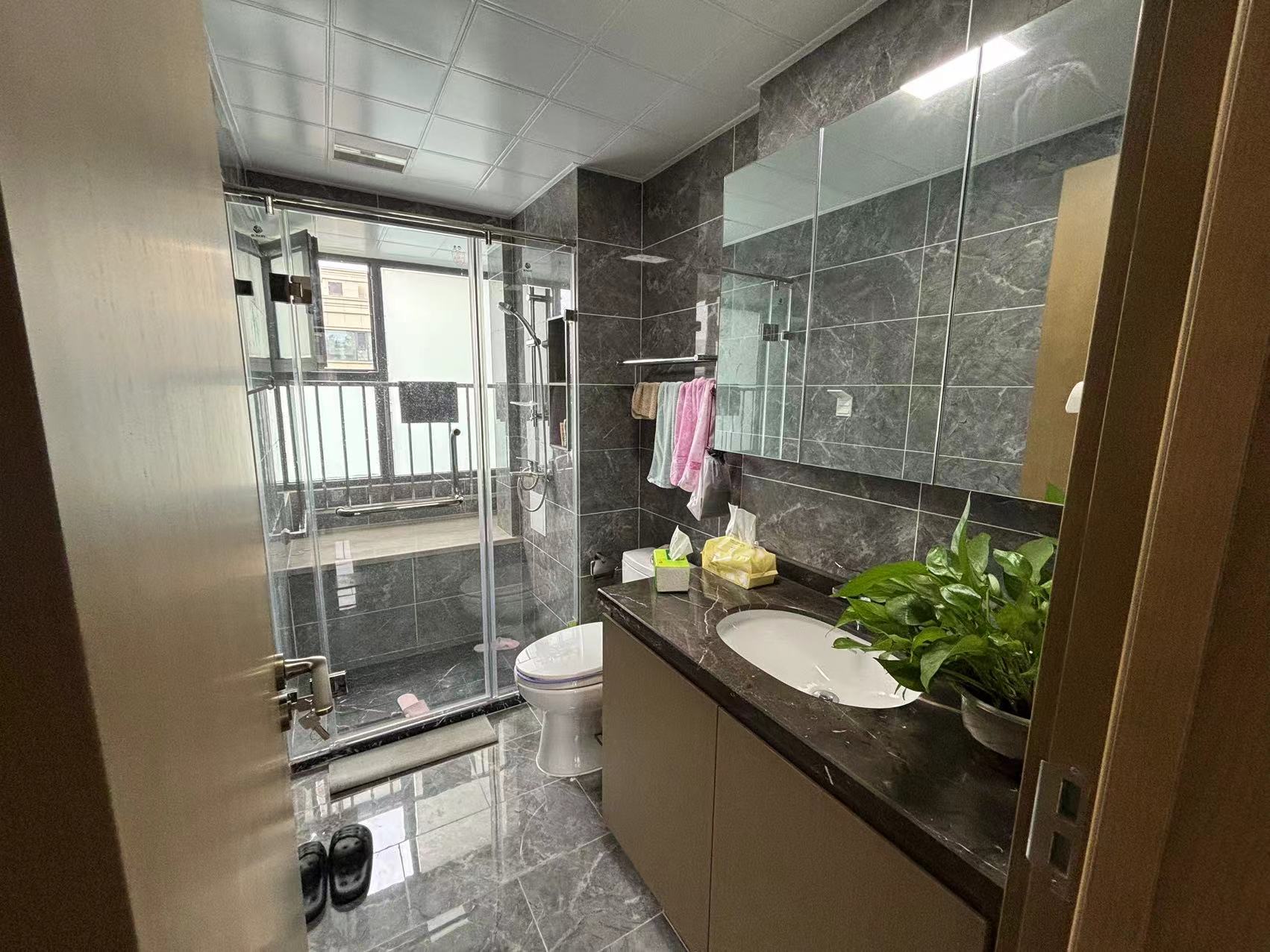 远创宸樾 4室2厅2卫 122m&sup2;