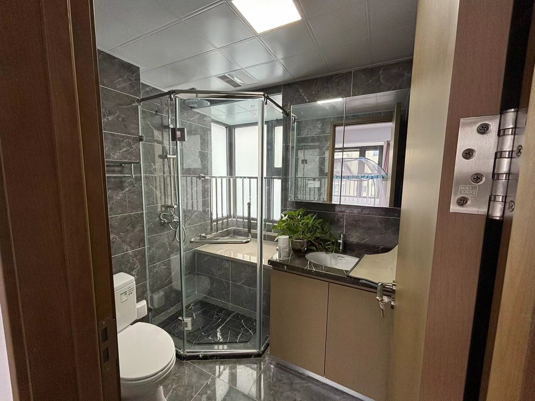 远创宸樾 4室2厅2卫 122m&sup2;