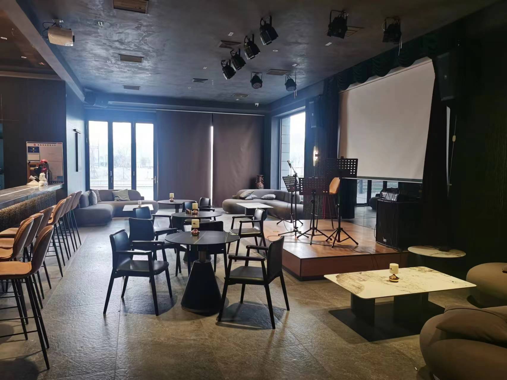 珑府 1室1厅1卫 190.00m&sup2;