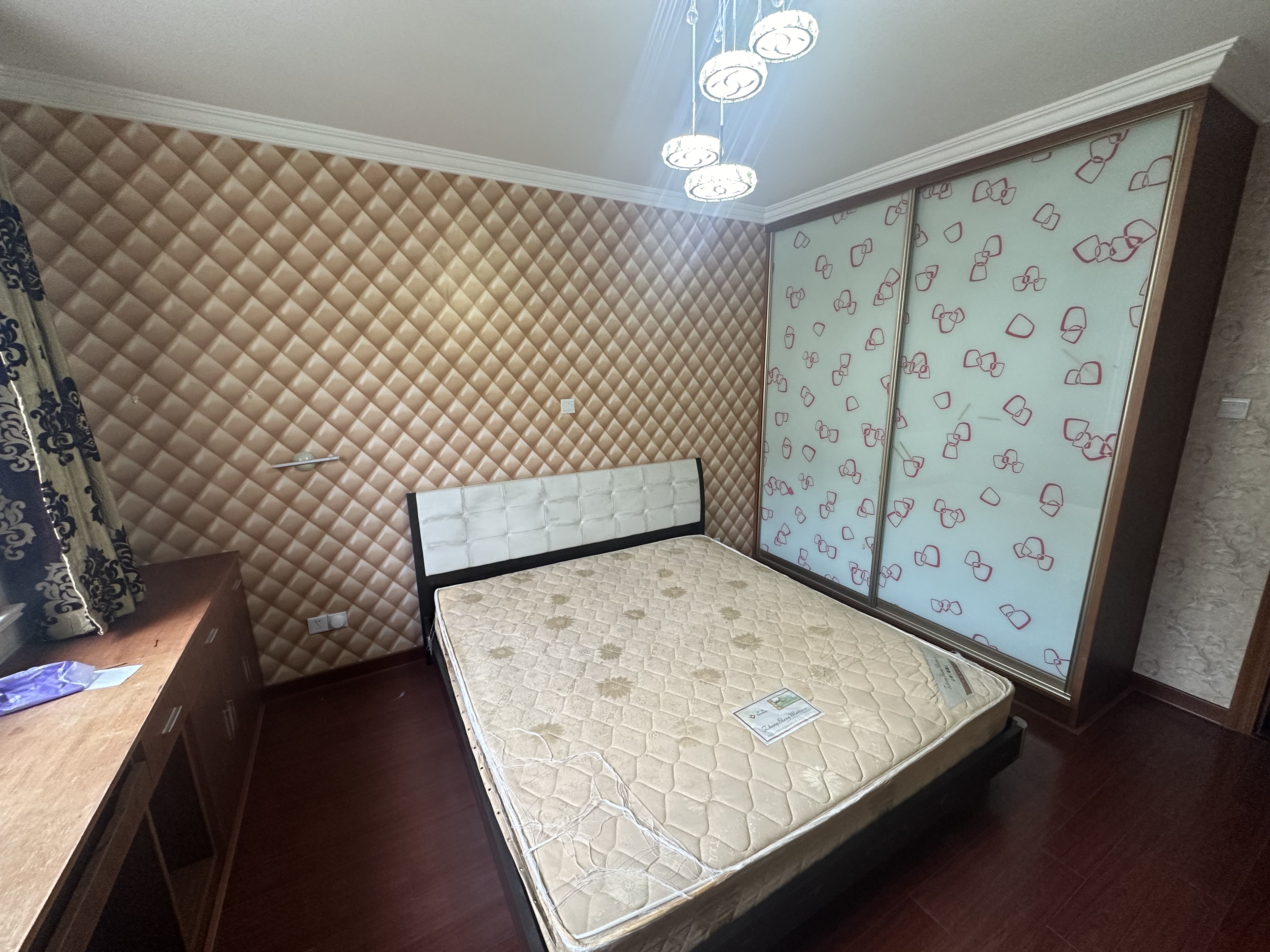 中南苑 2室1厅1卫 80m²