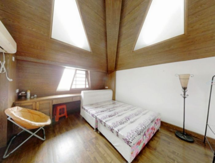 和兴花苑 6室1厅1卫 238m&sup2;