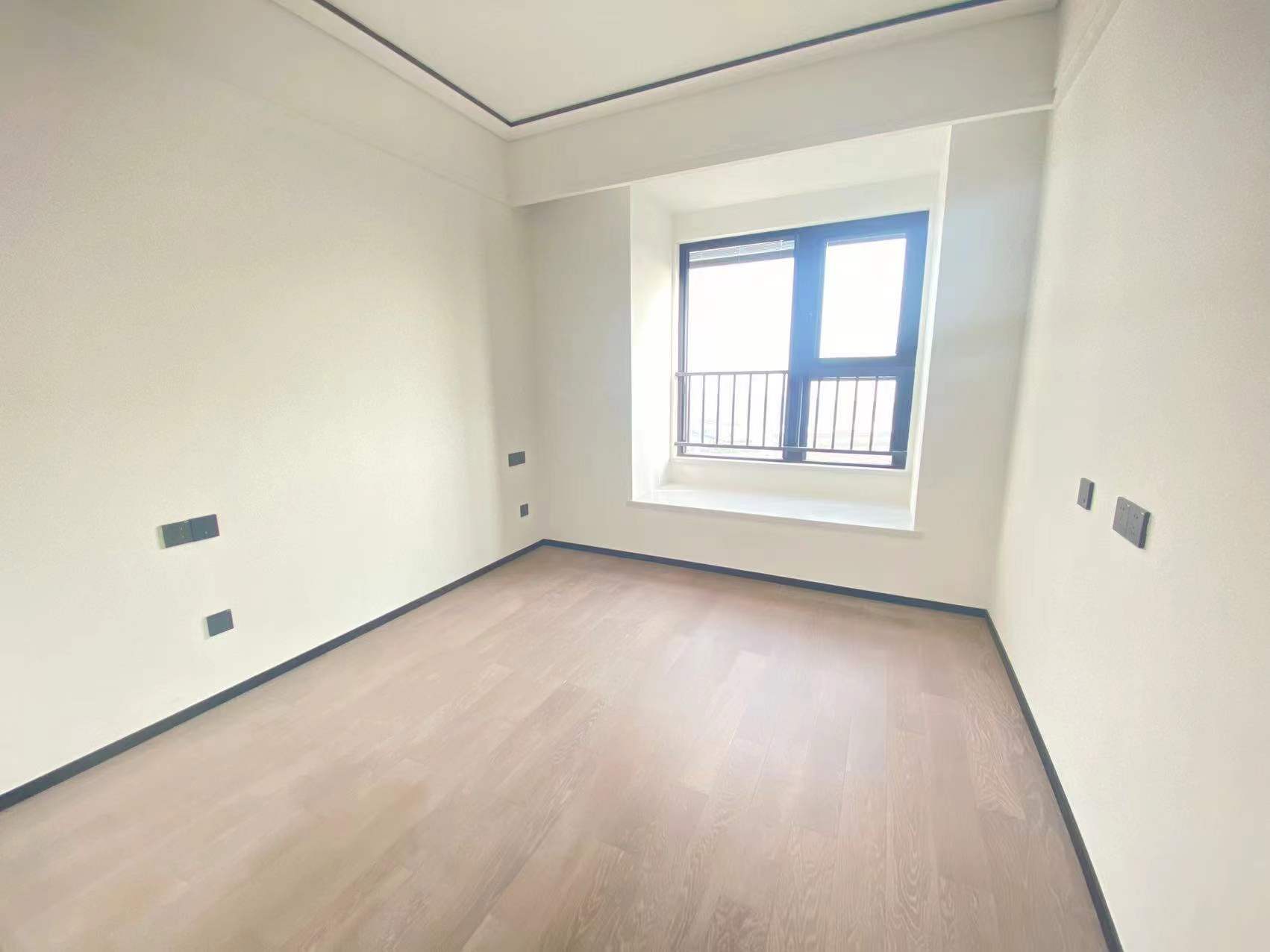 滨江玺 4室2厅2卫 143.76m&sup2;