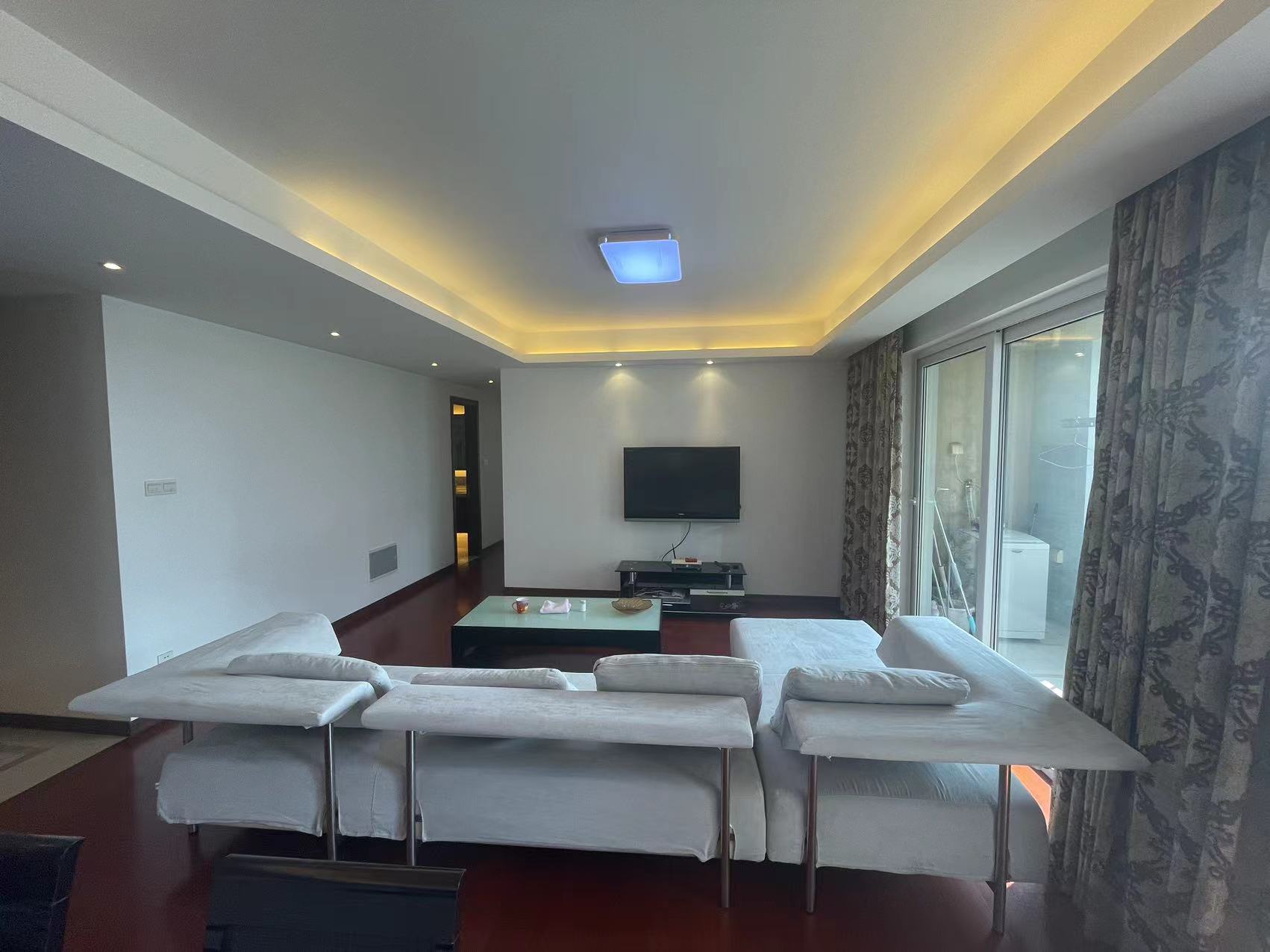 万科金域蓝湾 4室2厅2卫 129.4m²
