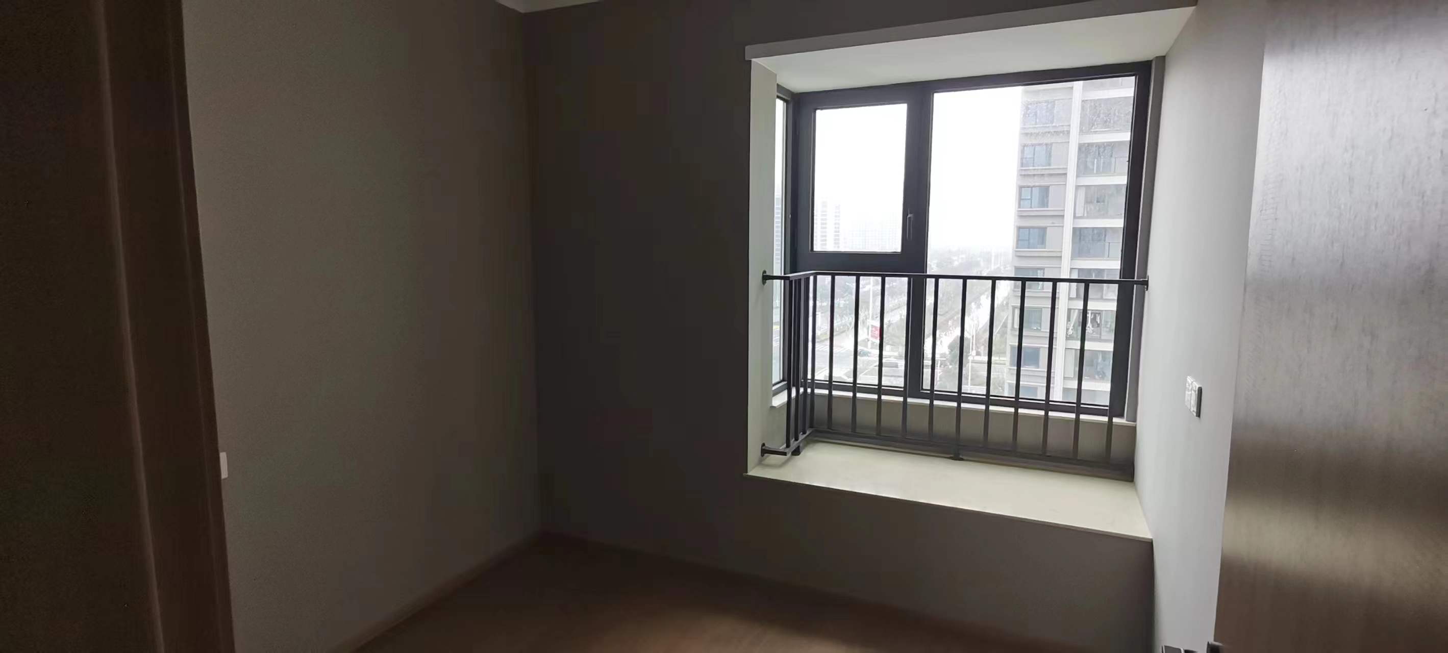 华润悦府 4室2厅2卫 125.00m²