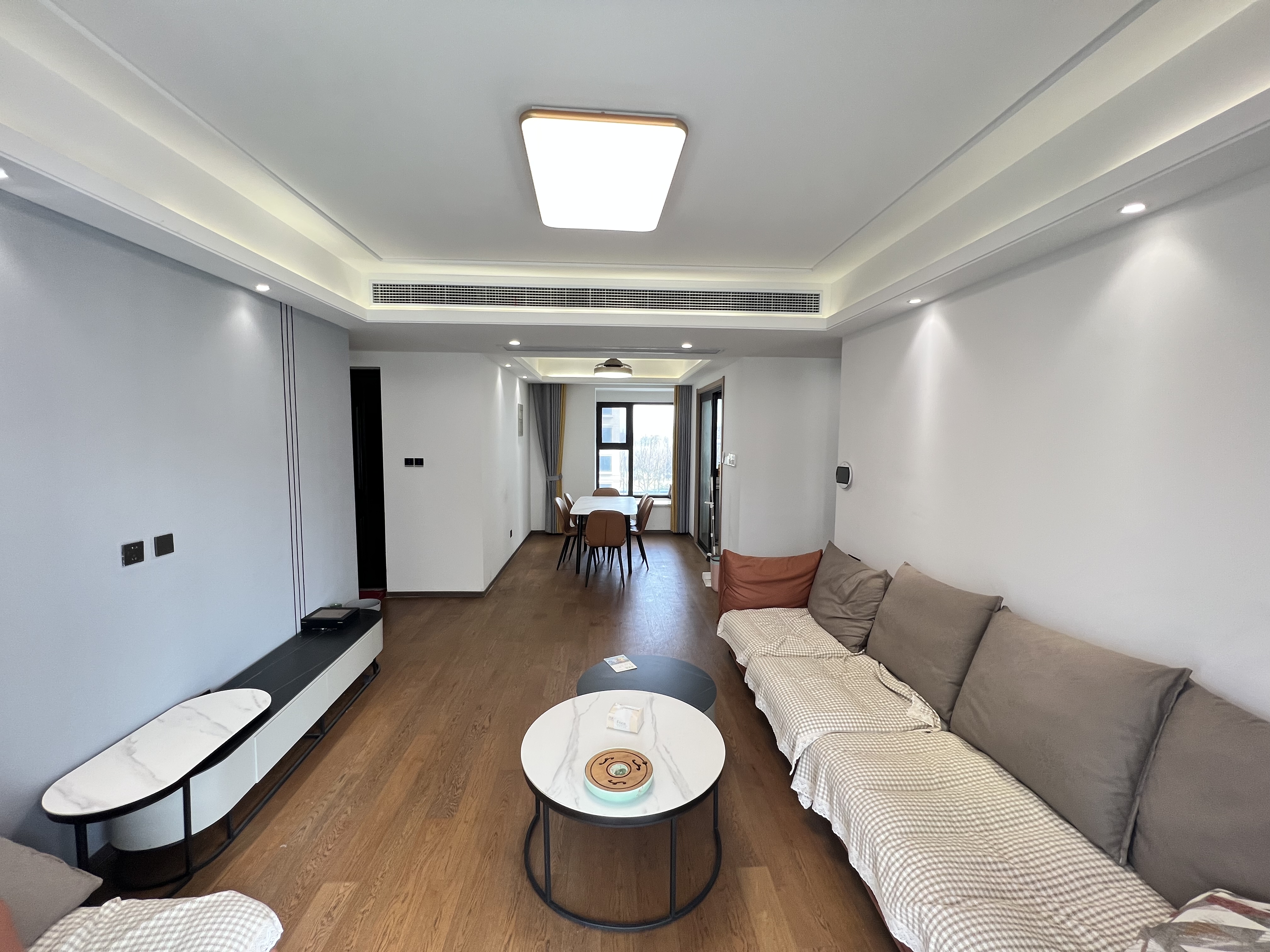 春风南岸东园 4室2厅2卫 142m&sup2;