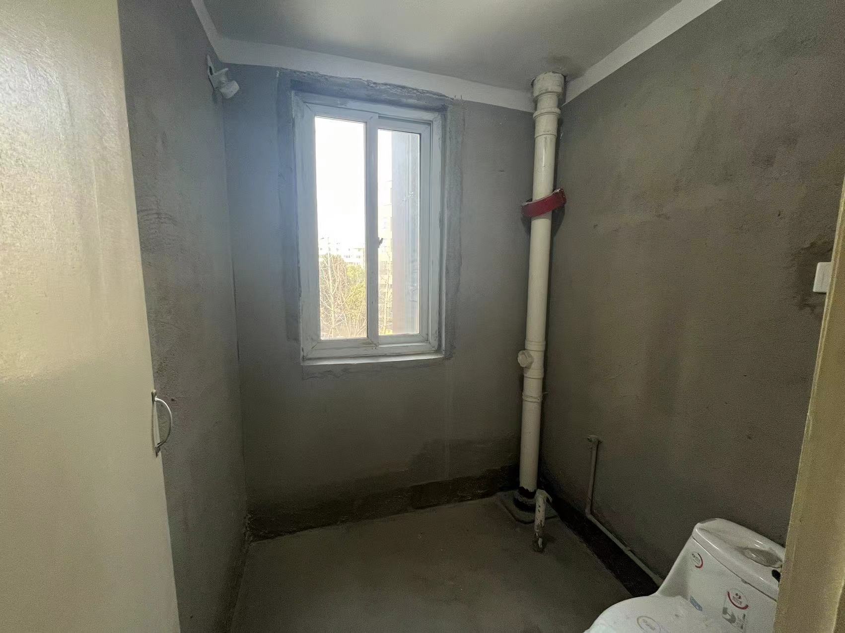 江畔花苑 3室2厅2卫 147.61m&sup2;