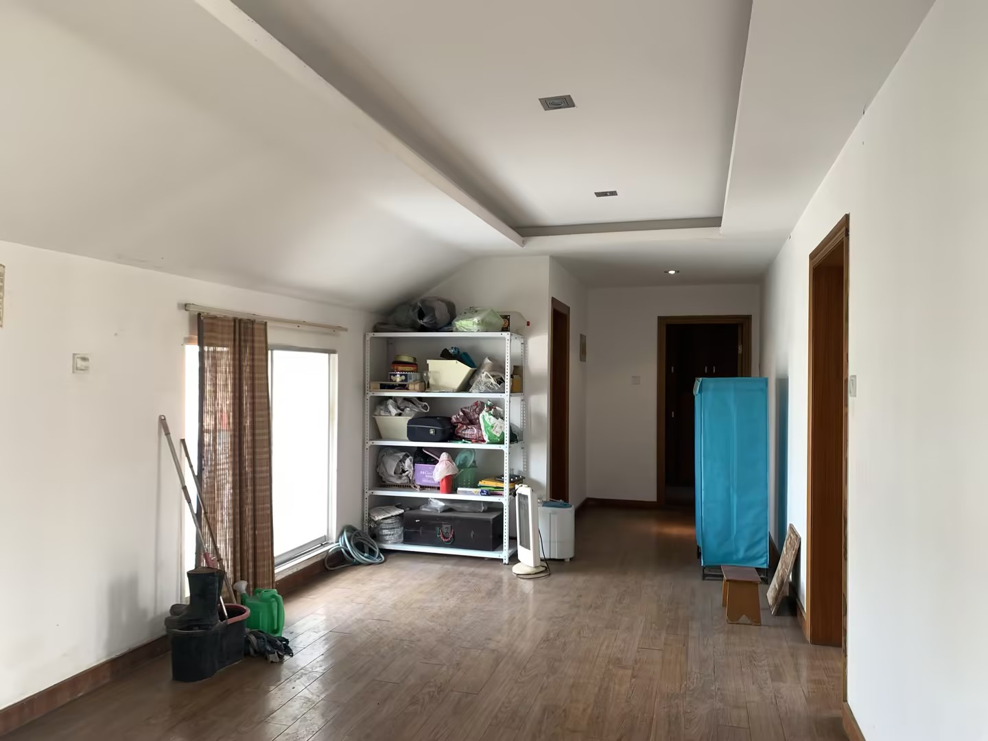 春晖花园 5室2厅2卫 209m²
