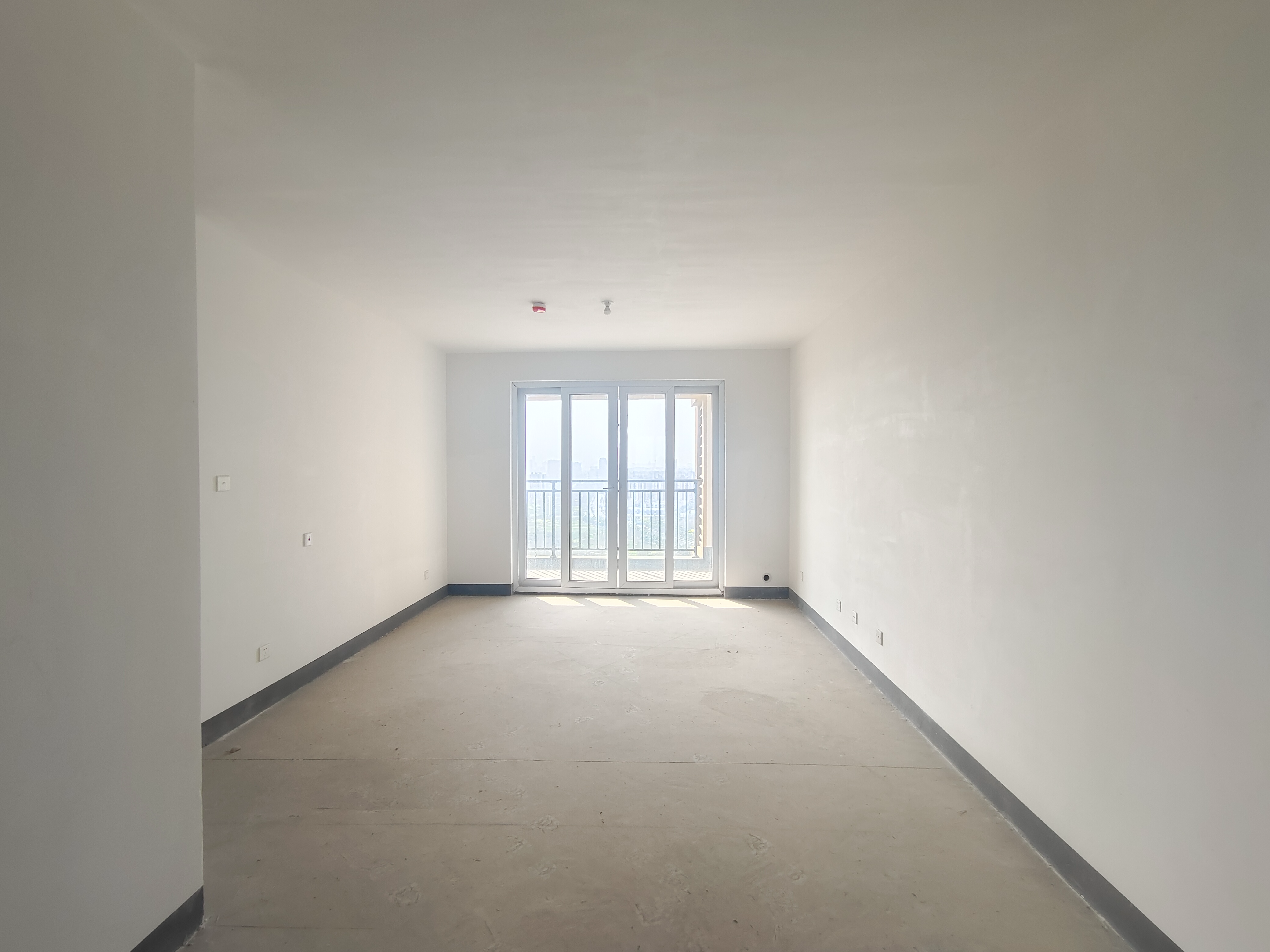 新城香溢紫郡 4室2厅2卫 140m&sup2;
