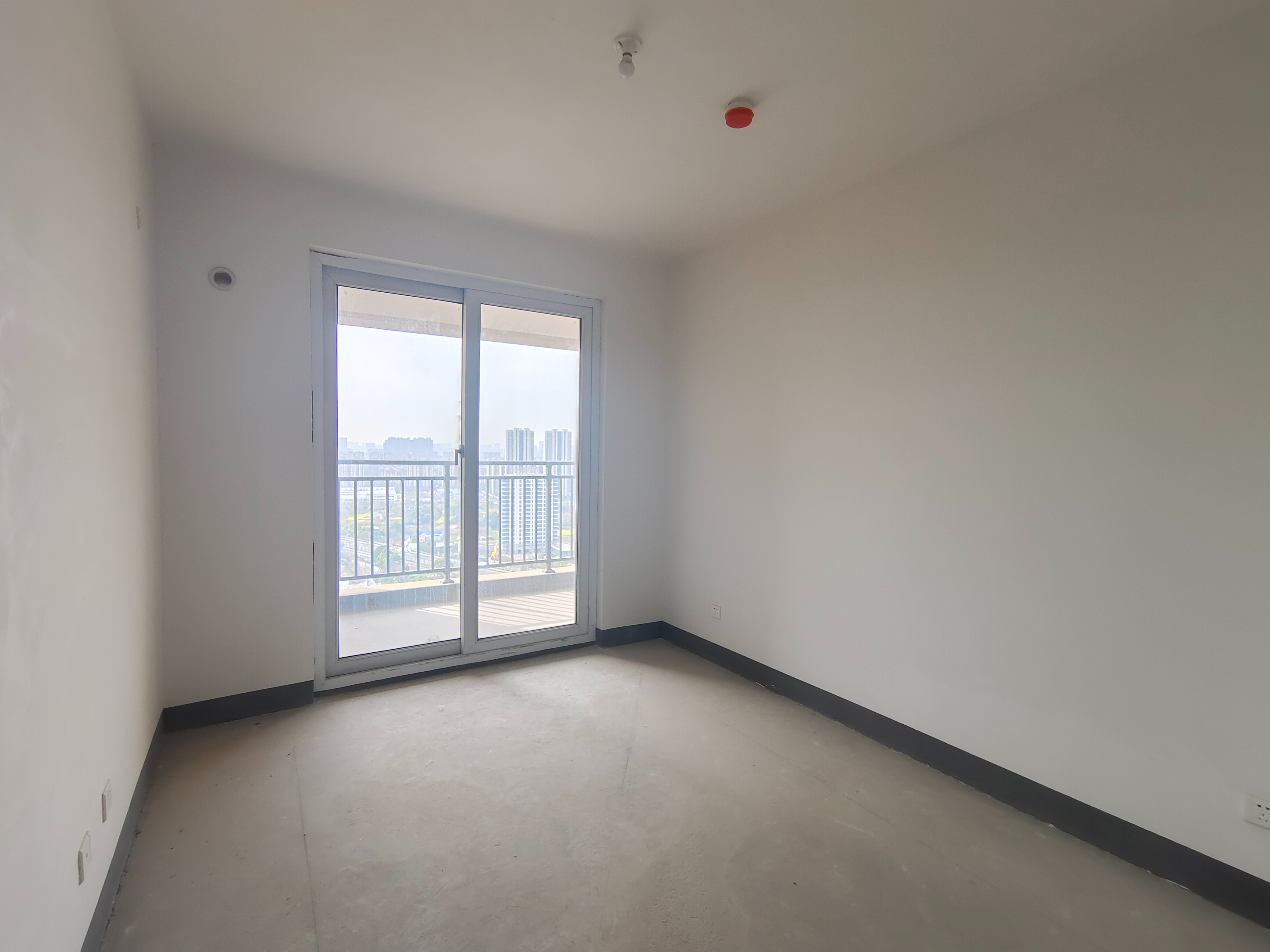 新城香溢紫郡 4室2厅2卫 140m&sup2;