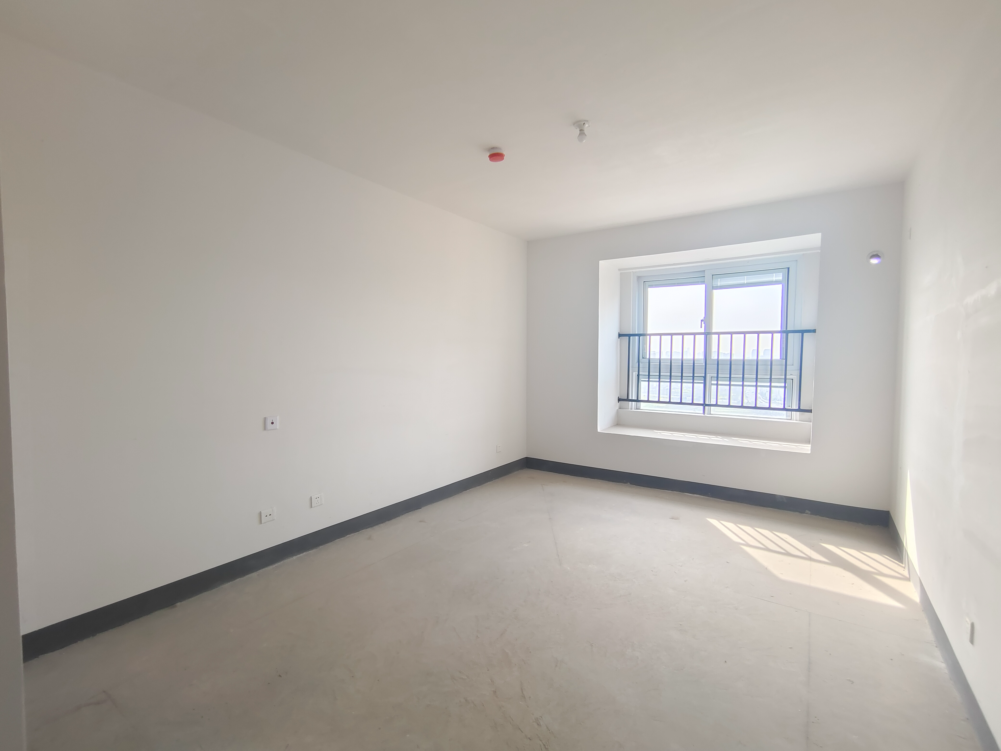 新城香溢紫郡 4室2厅2卫 140m&sup2;