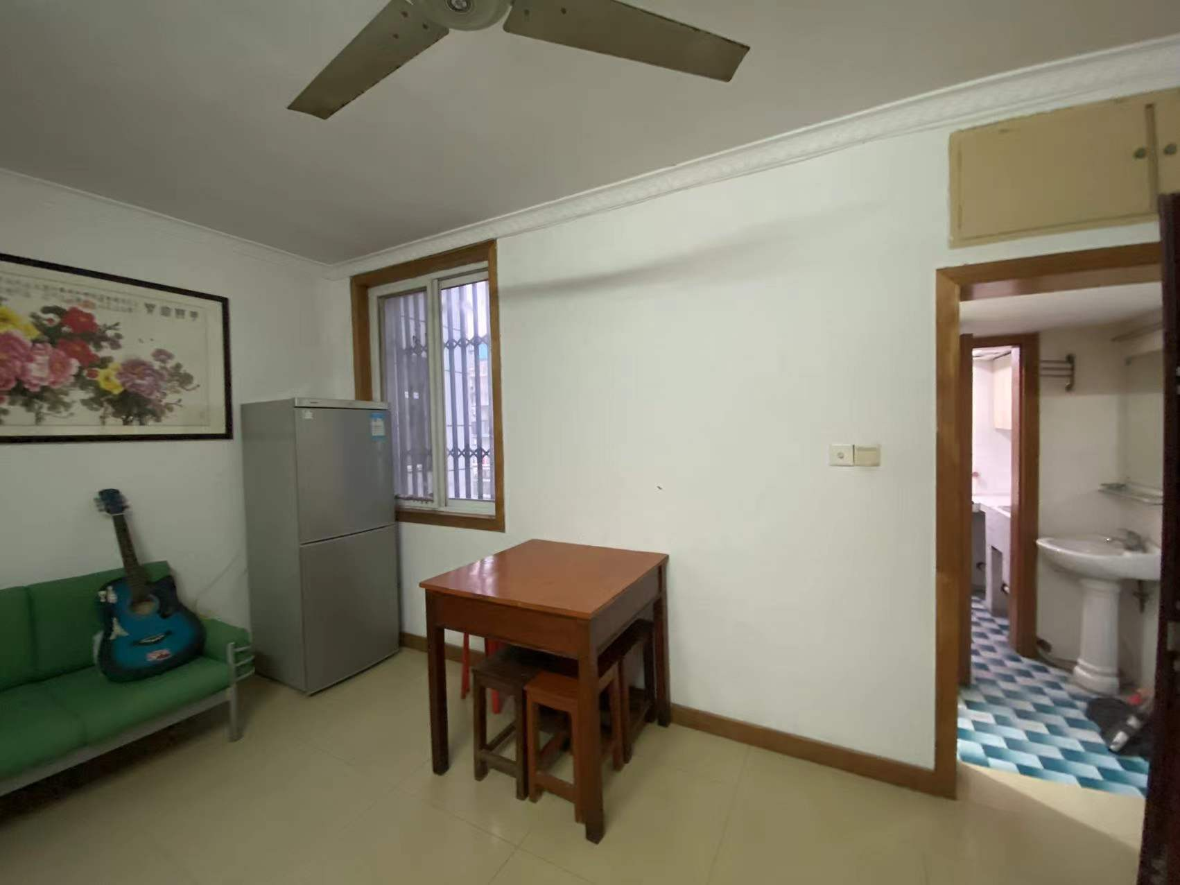 光明东村三期 3室1厅1卫 79.25m²