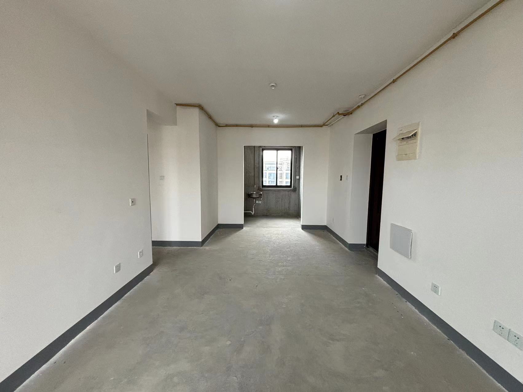 绿地新里城 3室2厅2卫 106m²