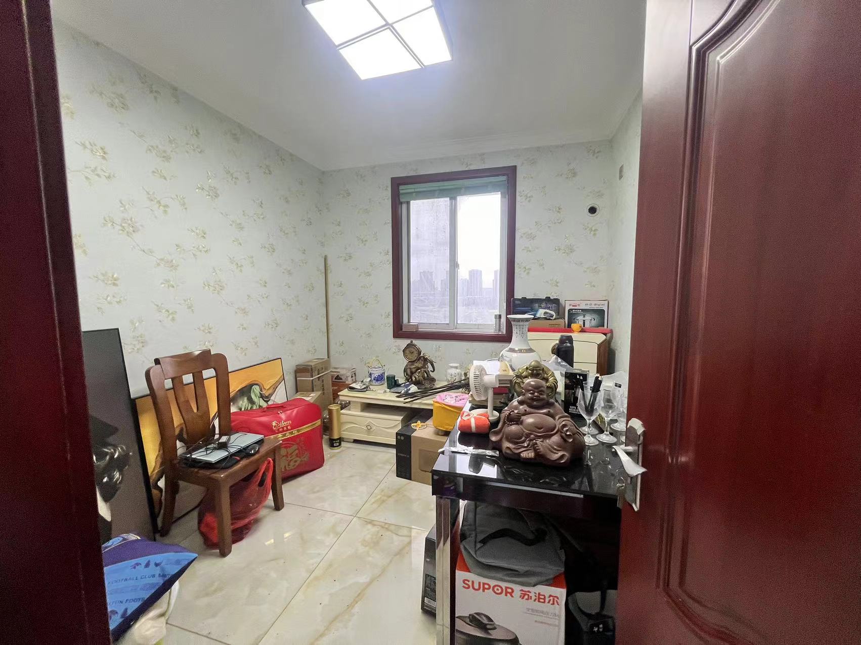 永泰佳园 3室2厅2卫 151m&sup2;