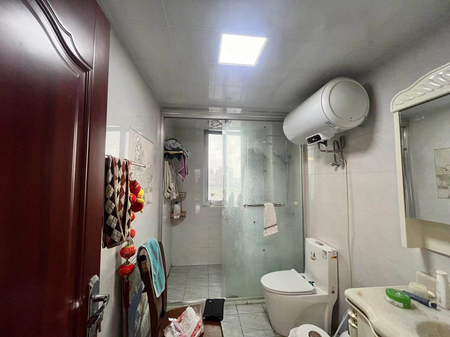 永泰佳园 3室2厅2卫 151m&sup2;