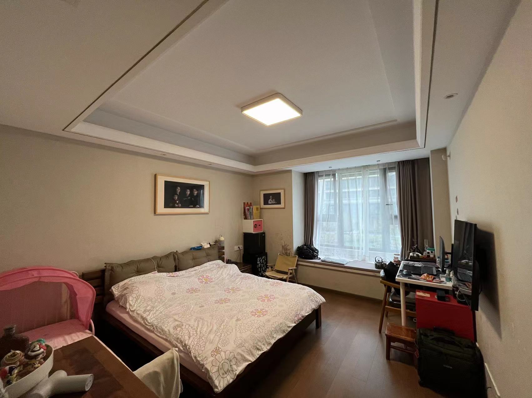 绿城沁园 3室2厅2卫 132.56m&sup2;