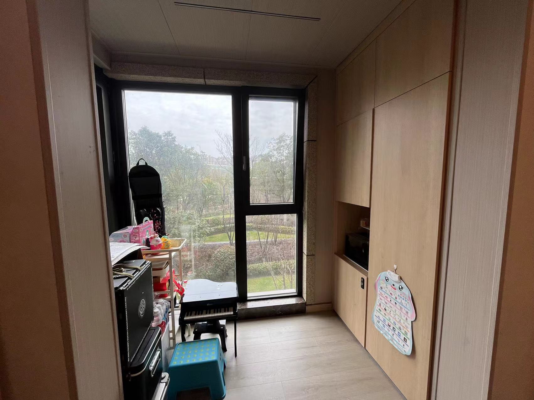 绿城沁园 3室2厅2卫 132.56m&sup2;