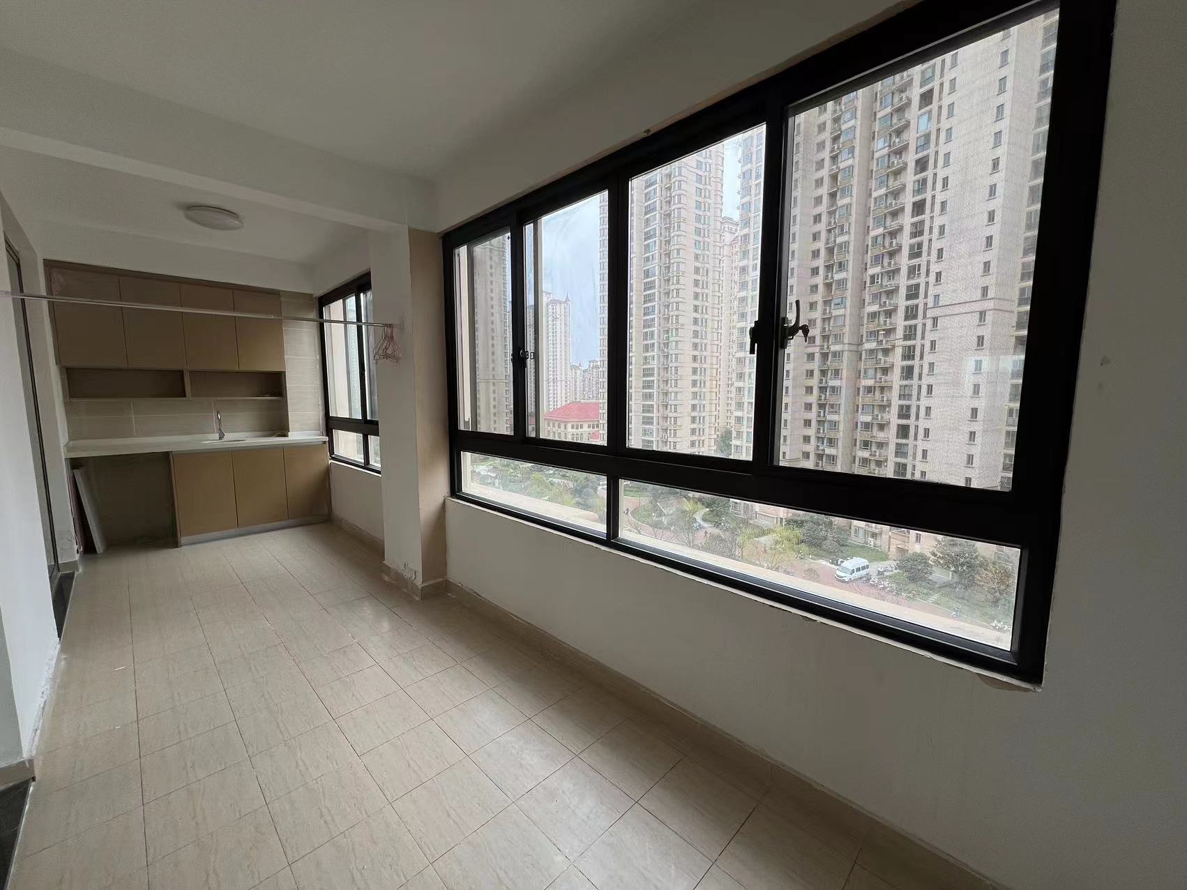 中南世纪花城三期 3室2厅2卫 137.37m&sup2;