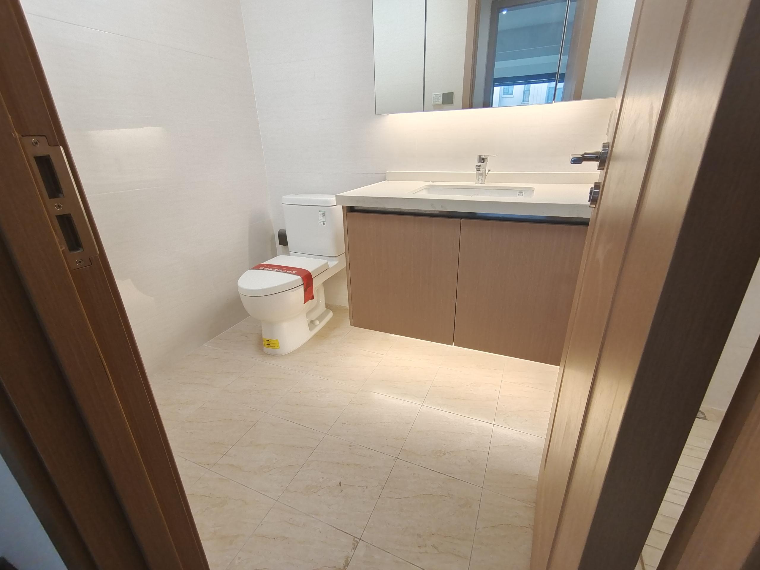 春风南岸东园 5室2厅2卫 142m&sup2;