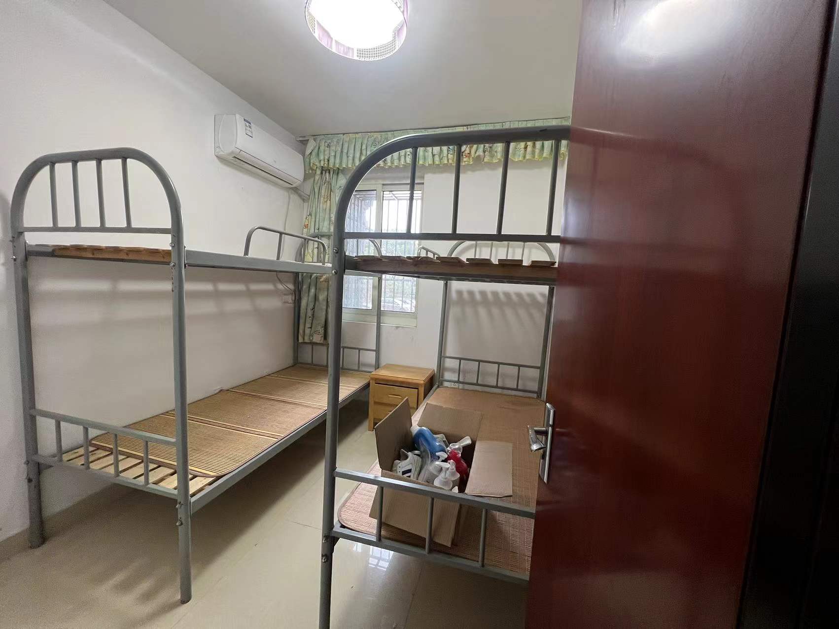 南川园小区 3室1厅1卫 103m&sup2;