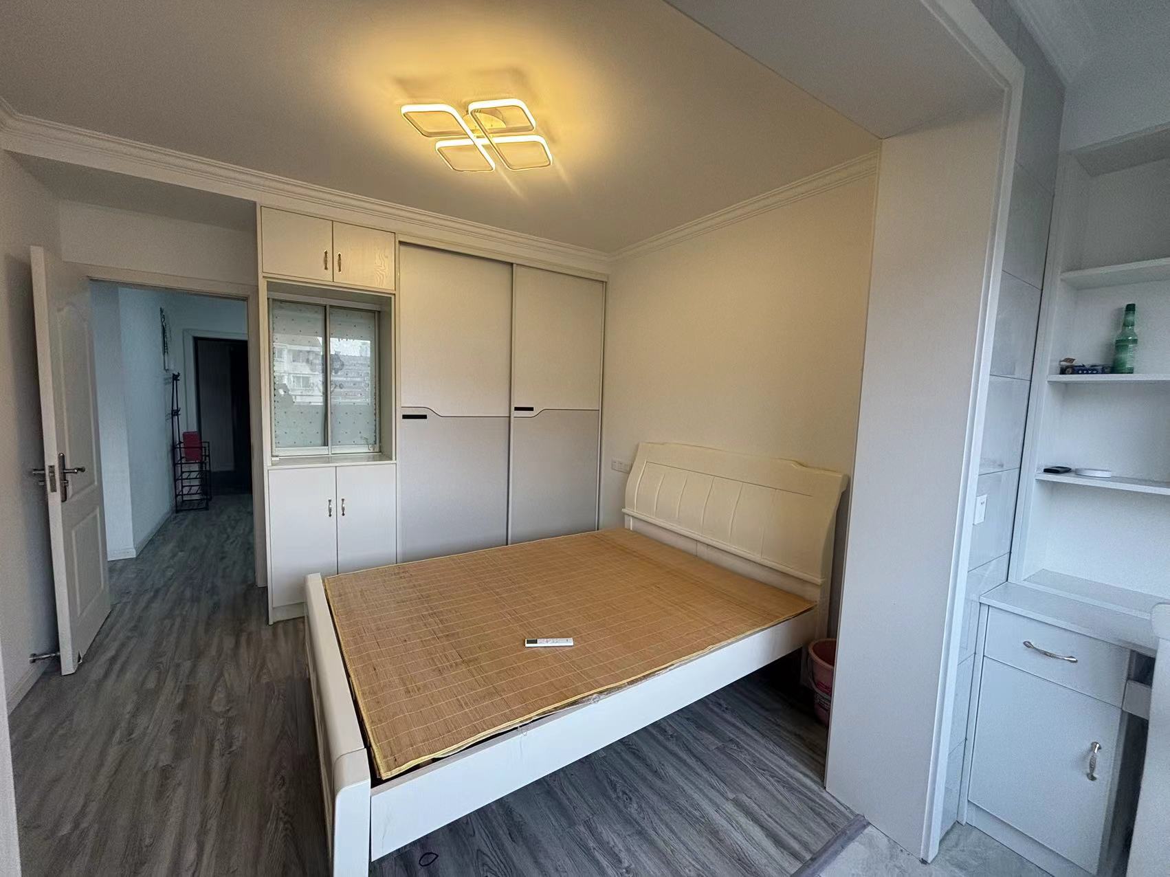 城港花苑 1室1厅1卫 50.8m&sup2;