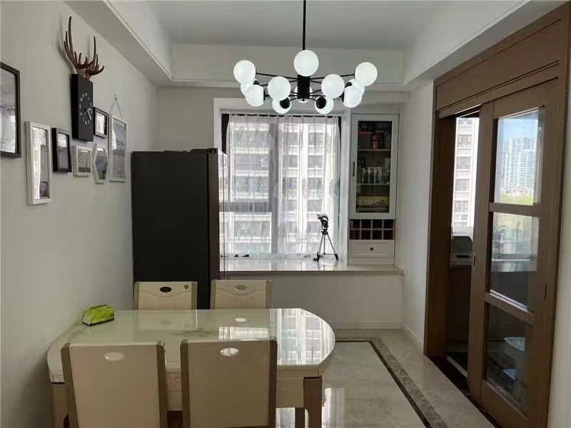 中南君悦府 4室2厅2卫 127m&sup2;