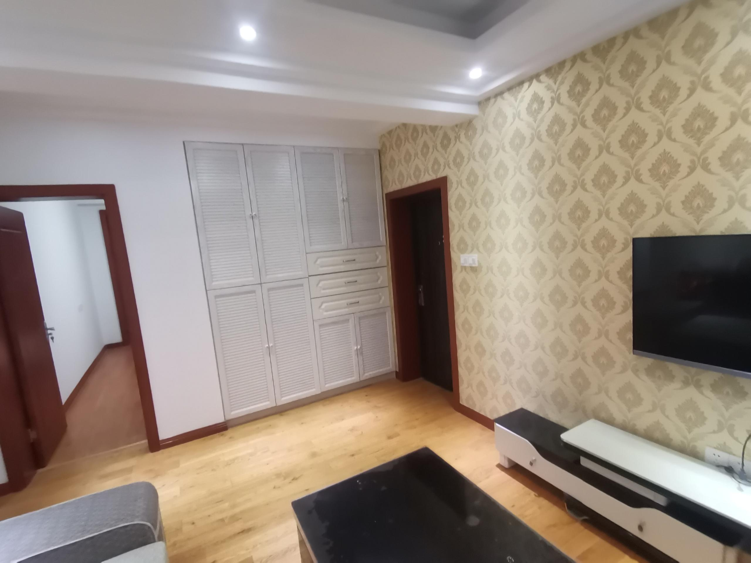 银花苑 3室1厅1卫 95.59m²