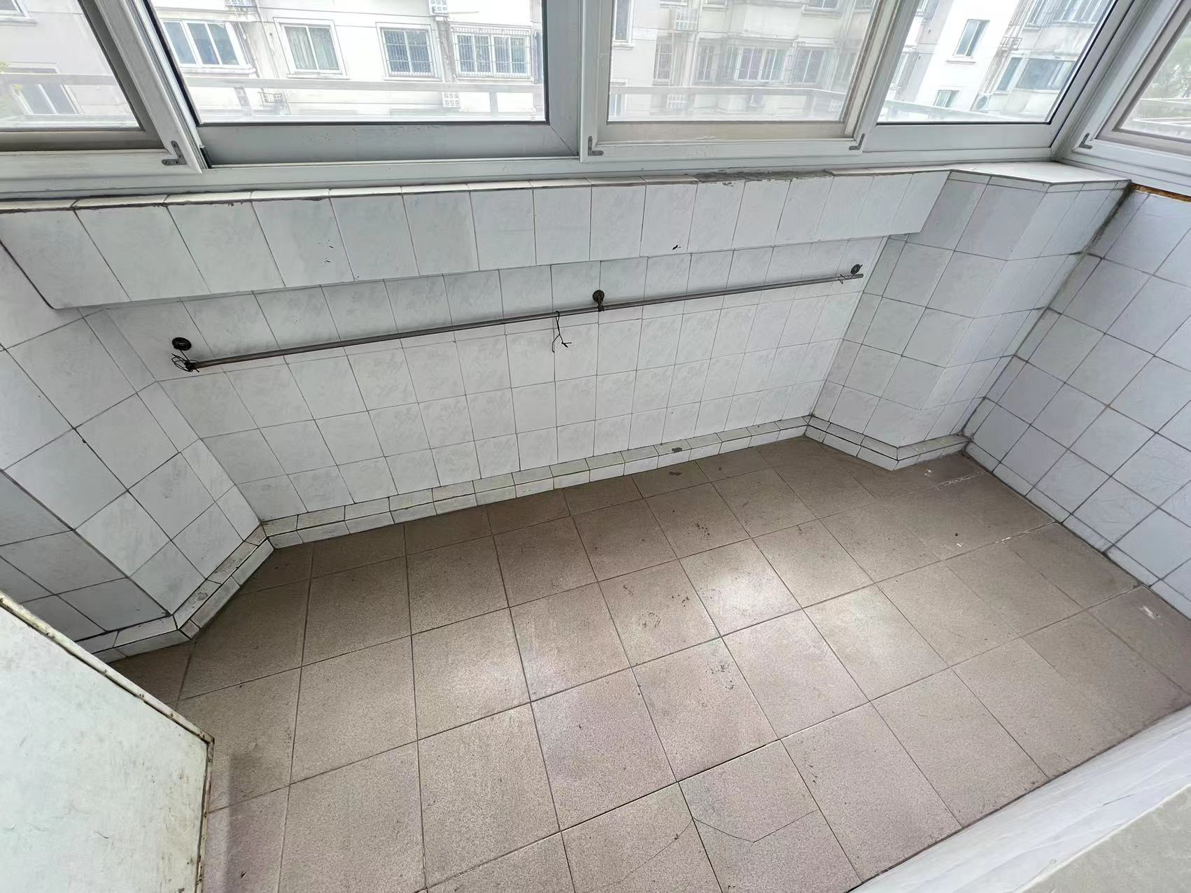北濠新村二组团 2室1厅1卫 64.65m&sup2;