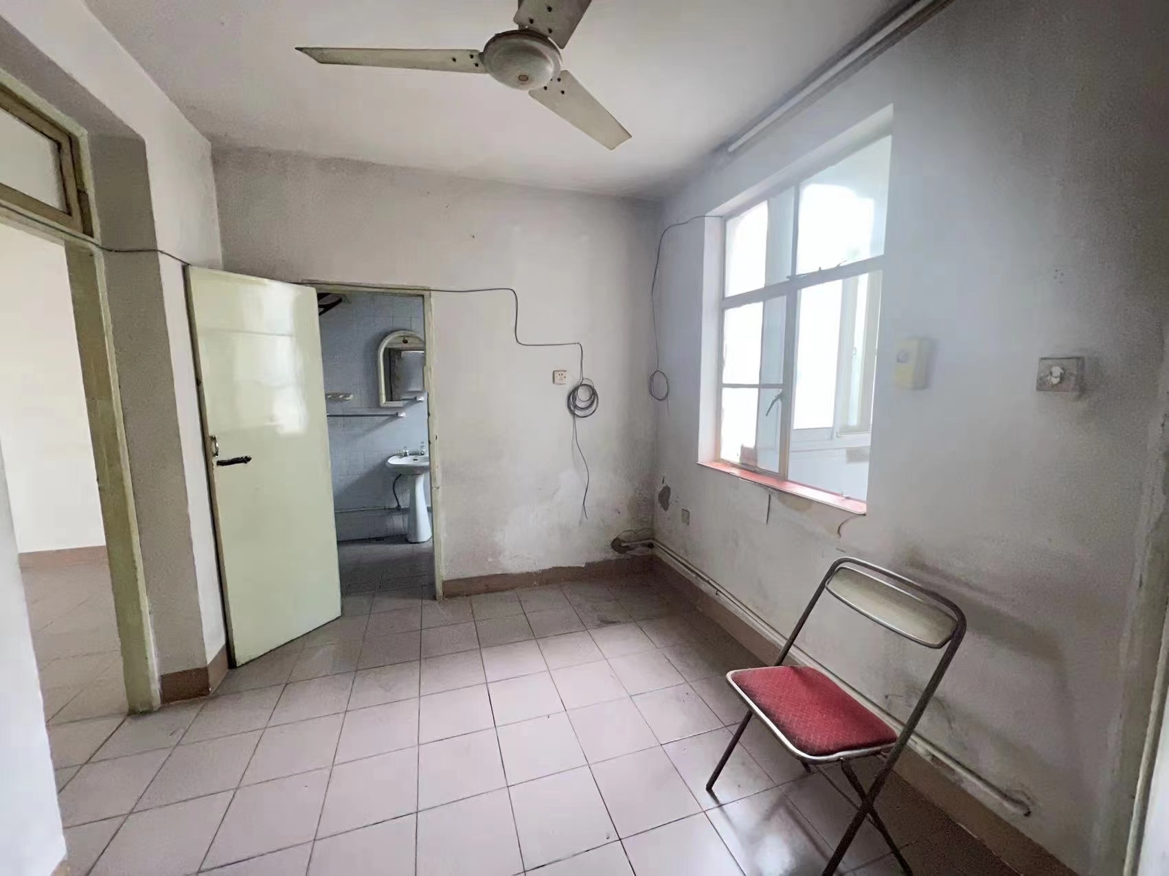 北濠新村二组团 2室1厅1卫 64.65m&sup2;