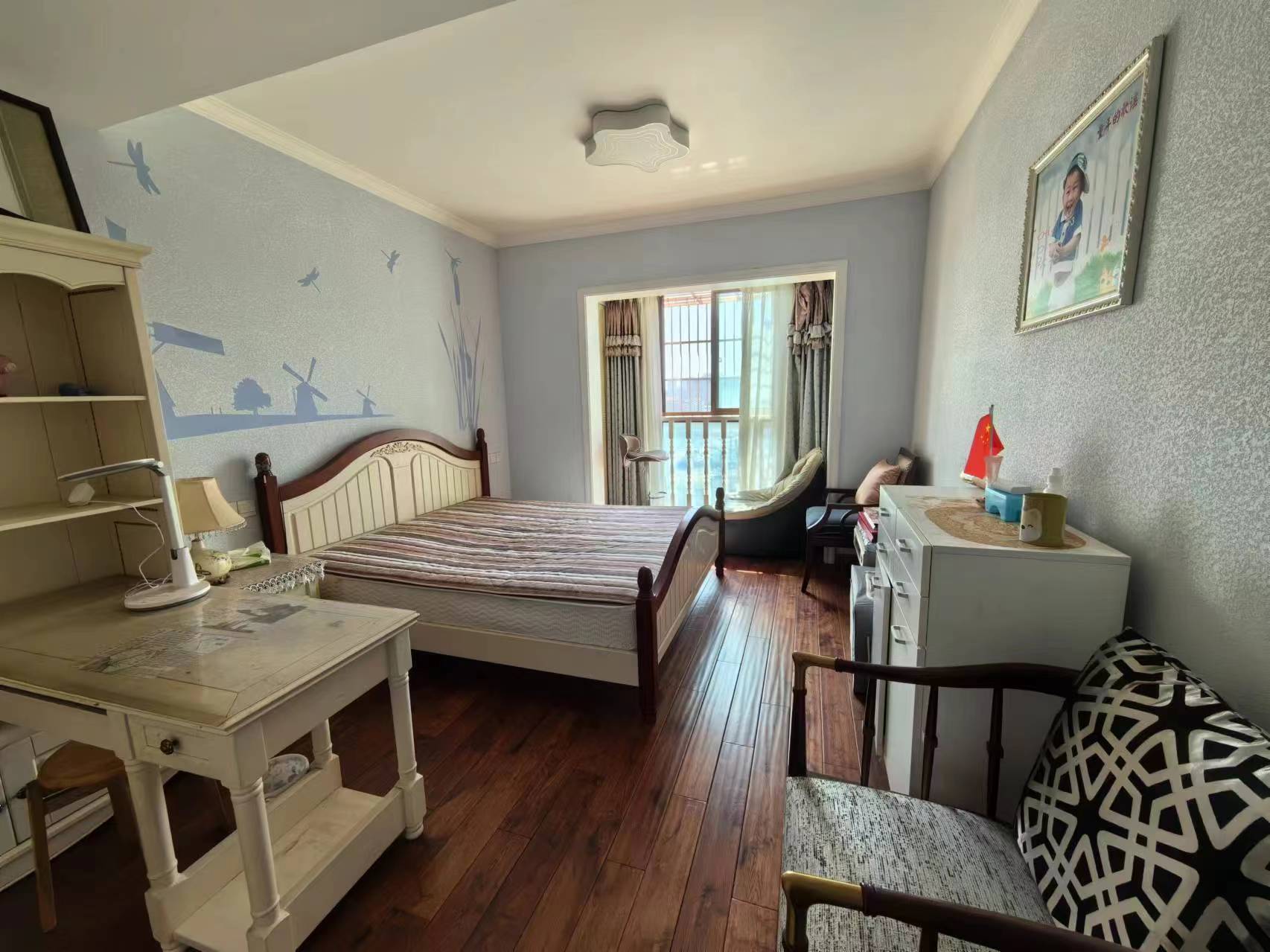 御景湾 3室2厅2卫 174m&sup2;