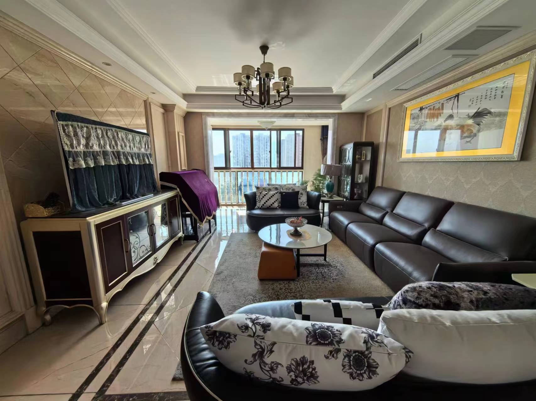 御景湾 3室2厅2卫 174m&sup2;