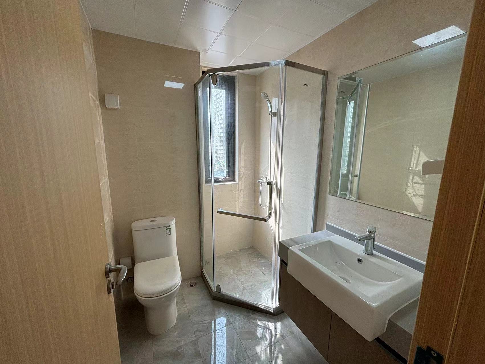 时光漫城 4室2厅2卫 125m&sup2;