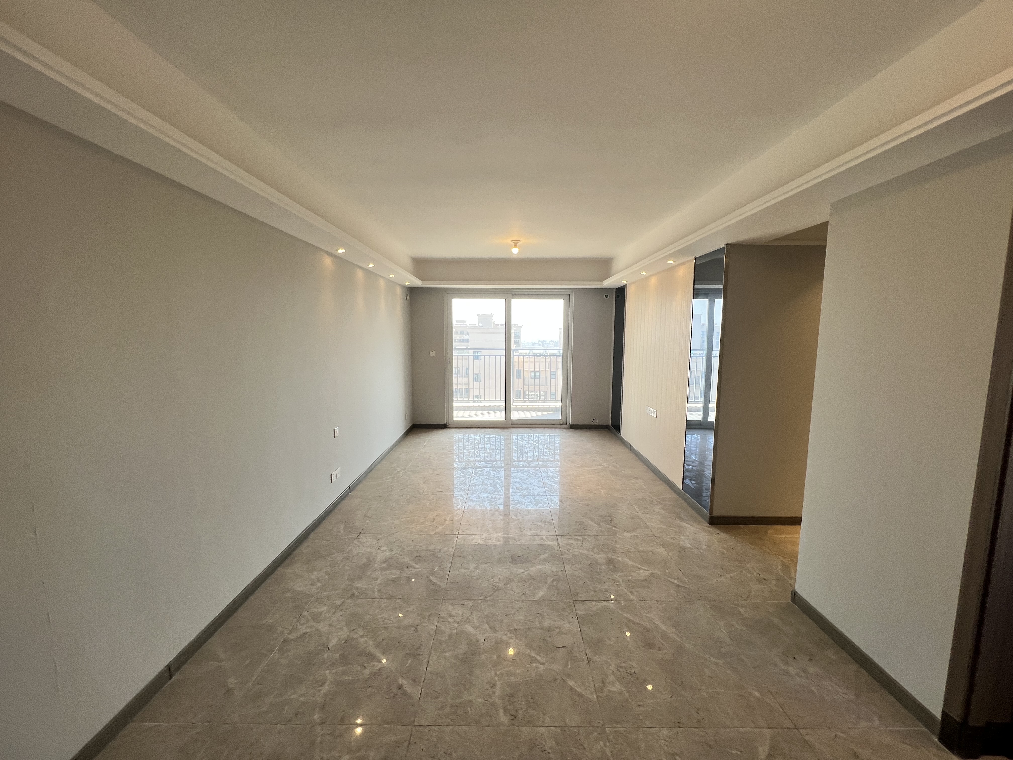 南通雅居乐花园 3室2厅1卫 99m²