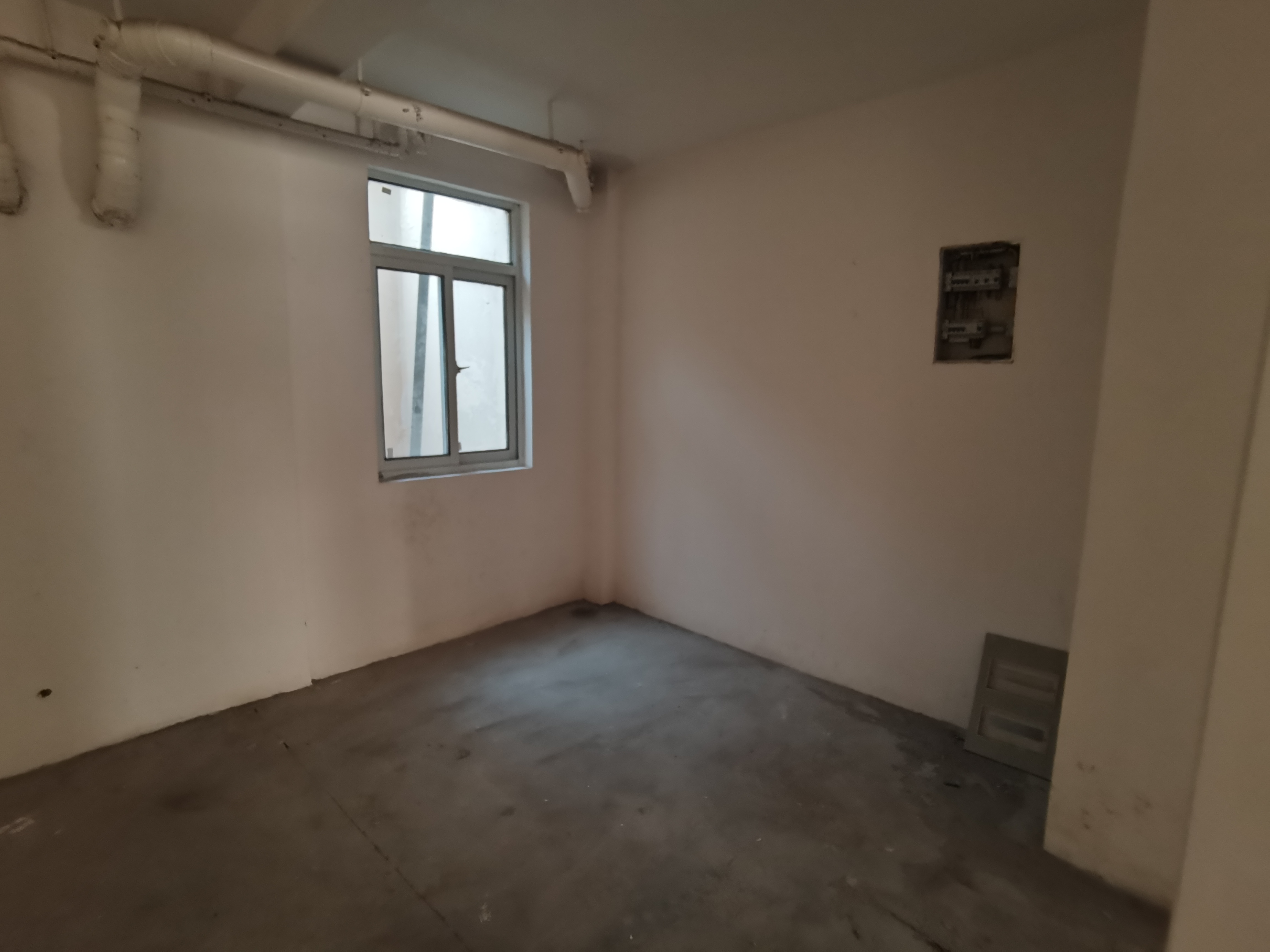 军山花园 3室2厅2卫 126m&sup2;