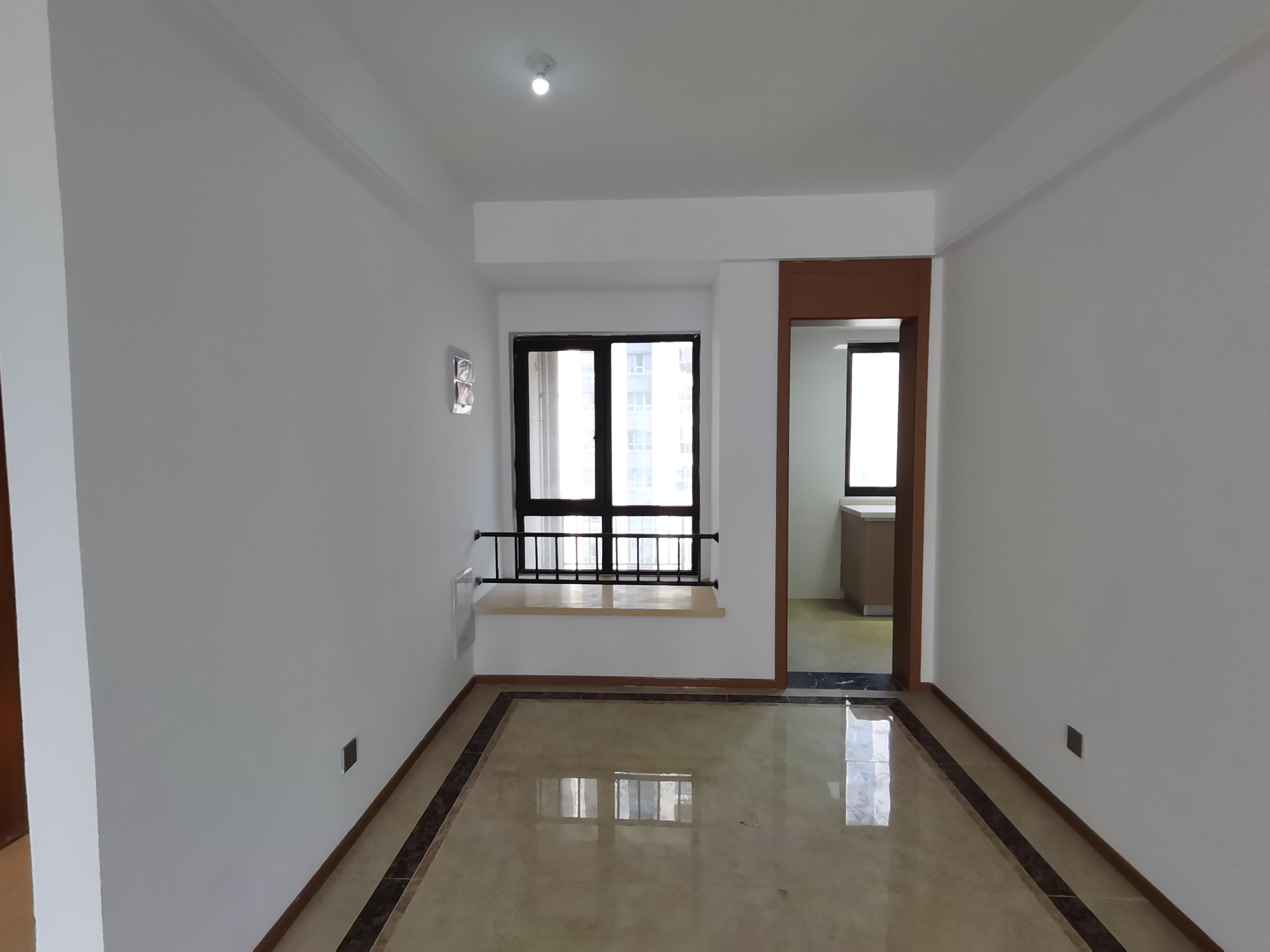 上悦城 3室2厅2卫 115.45m&sup2;